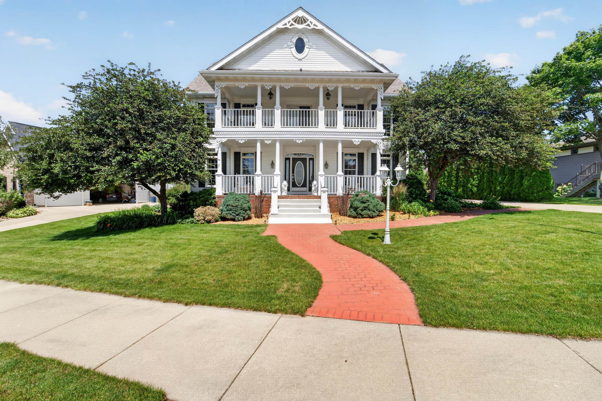 1614 Blue Ridge Trail