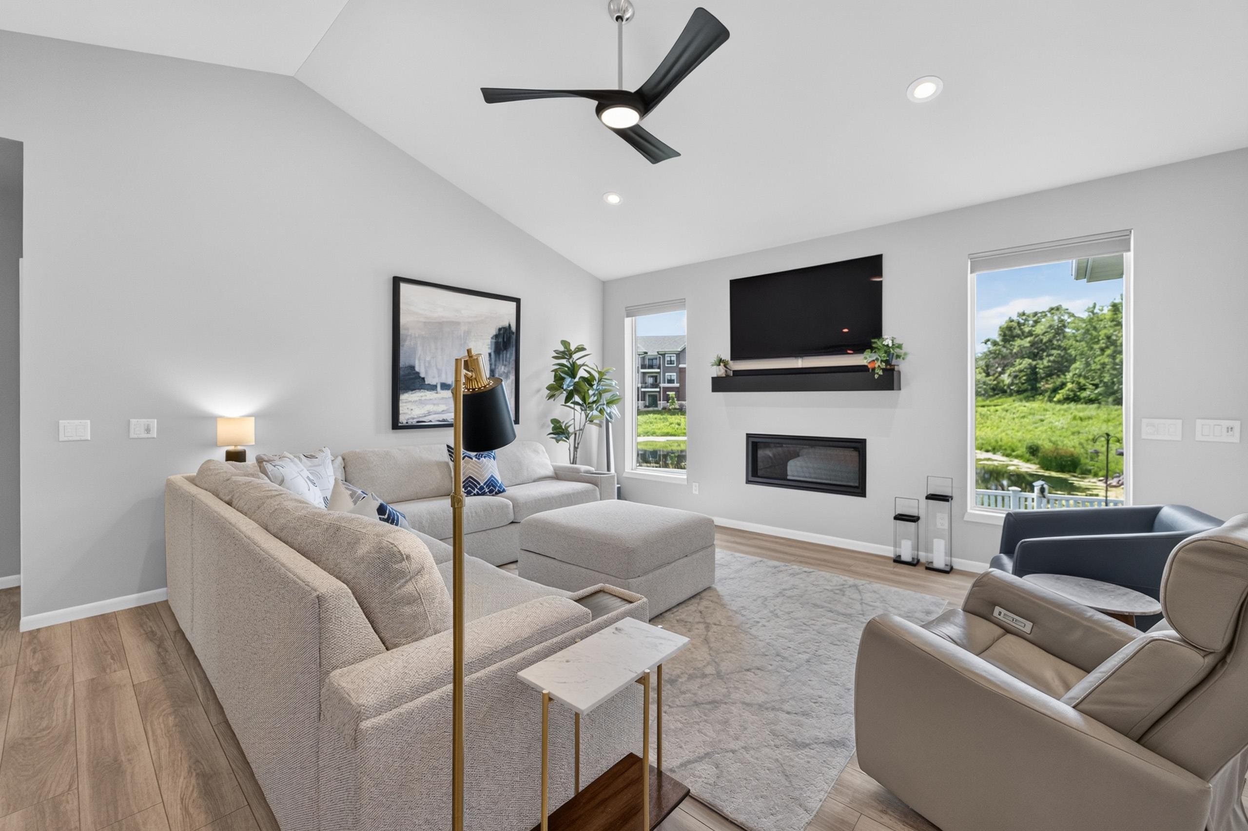 1132 Oak Knoll Road