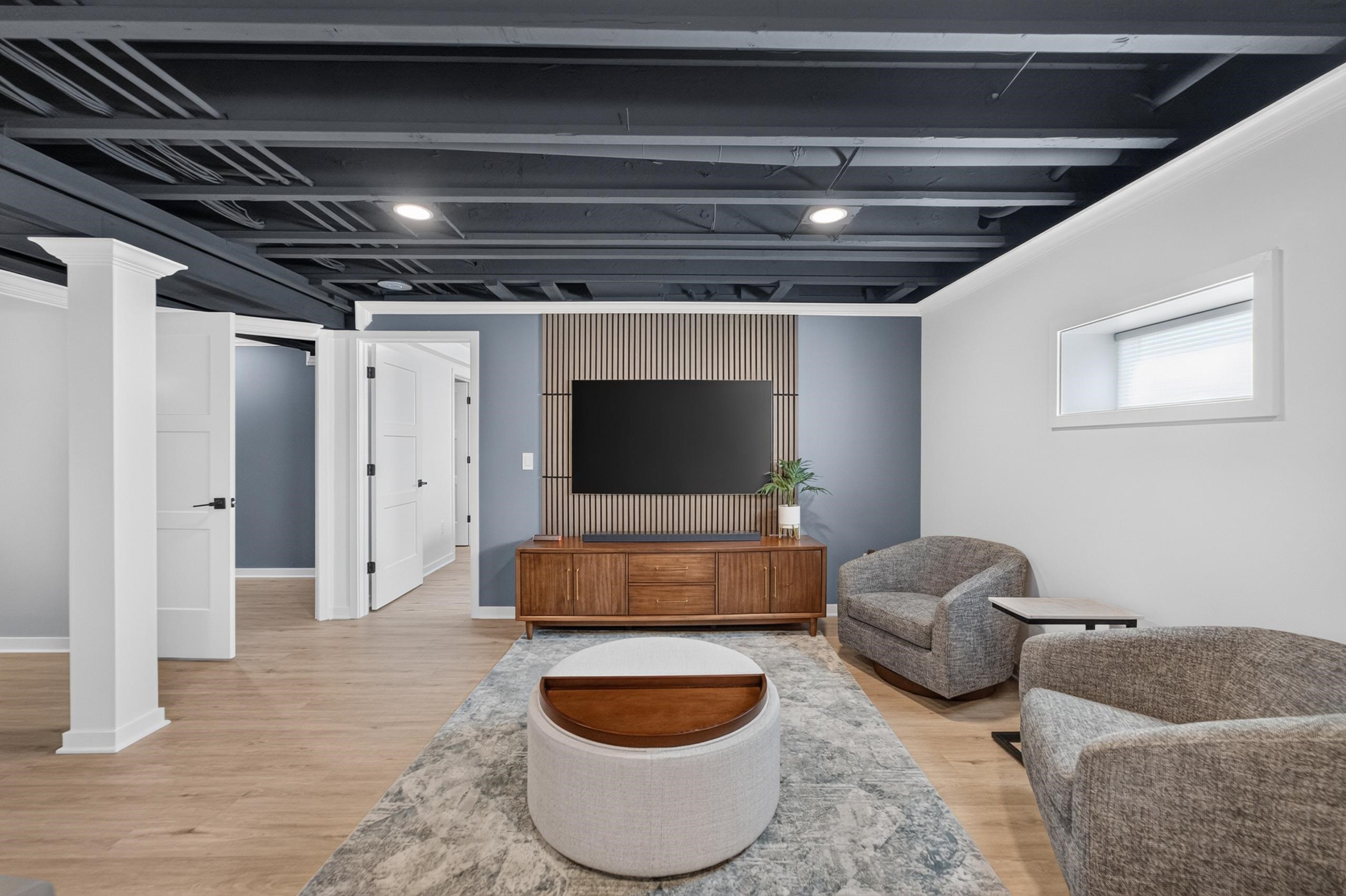 1132 Oak Knoll Road