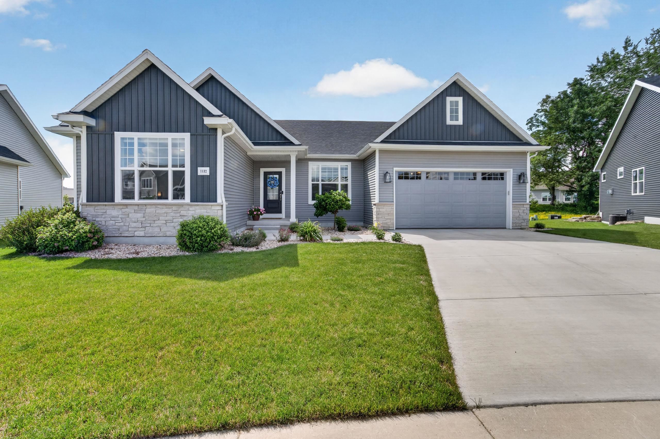 1132 Oak Knoll Road