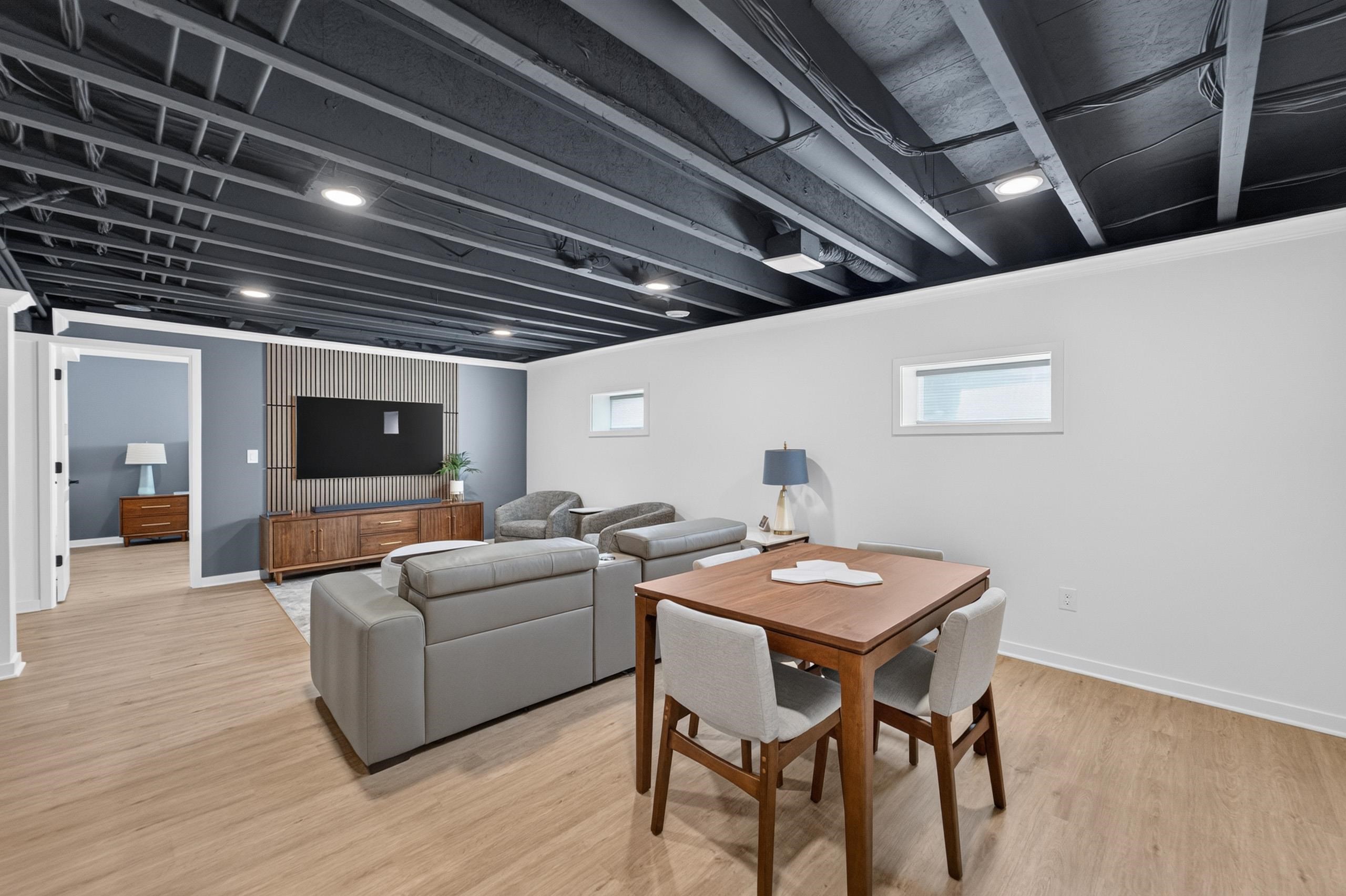 1132 Oak Knoll Road