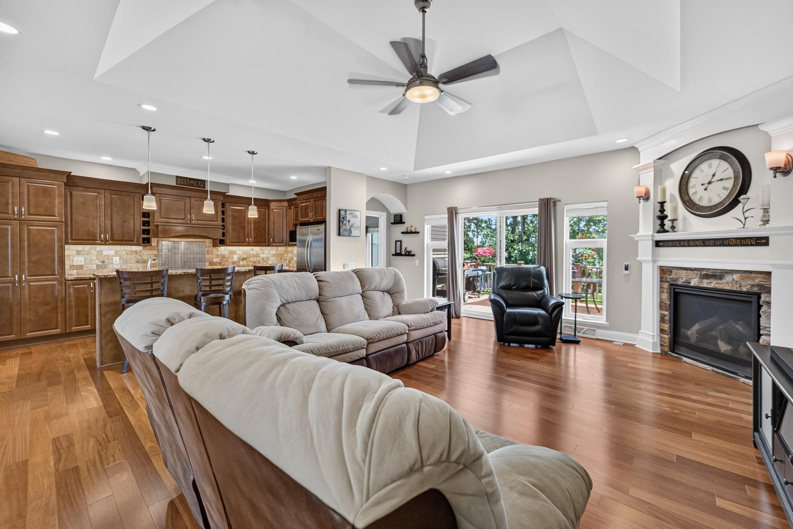 280 Drumlin Circle