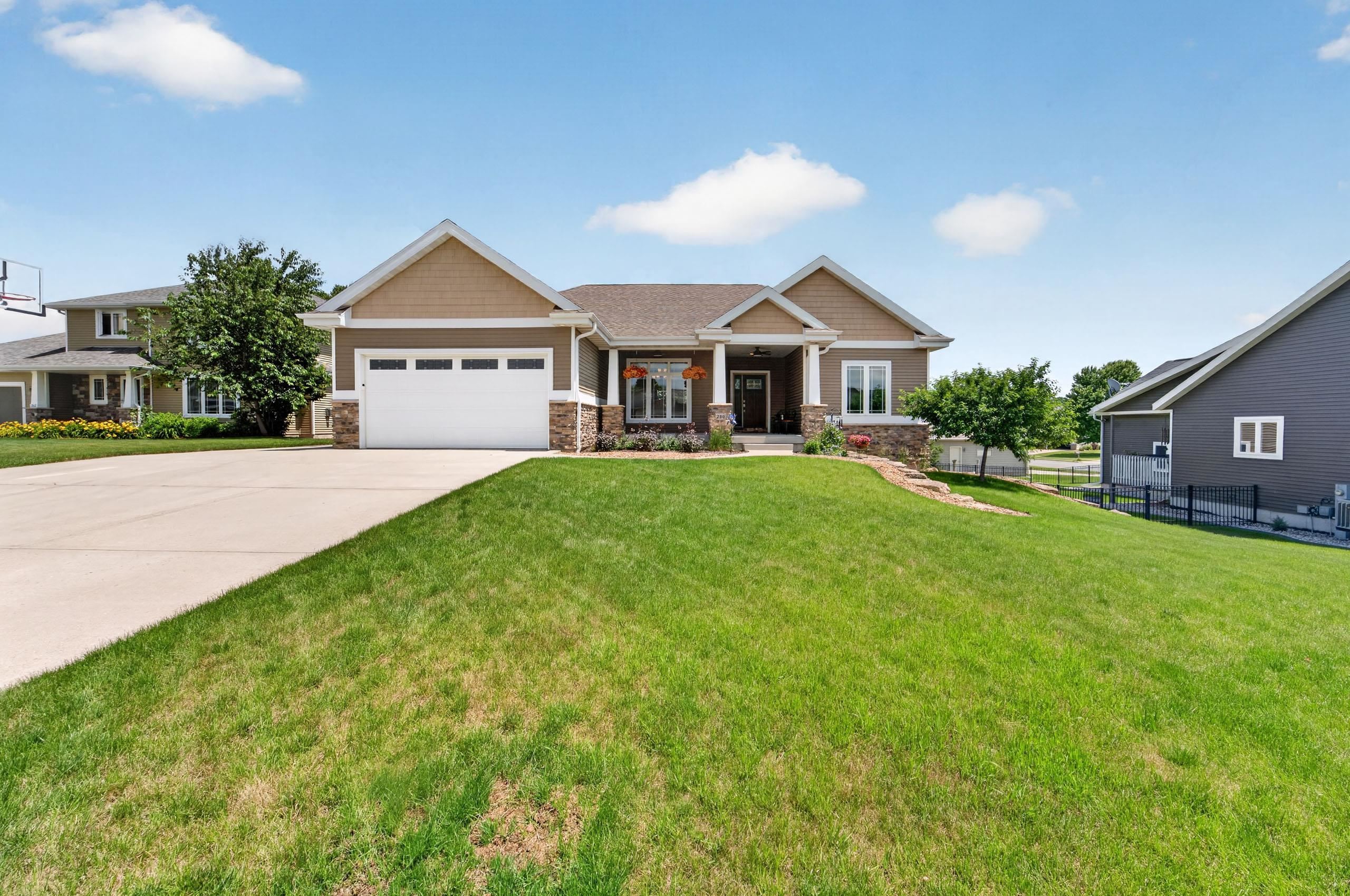 280 Drumlin Circle