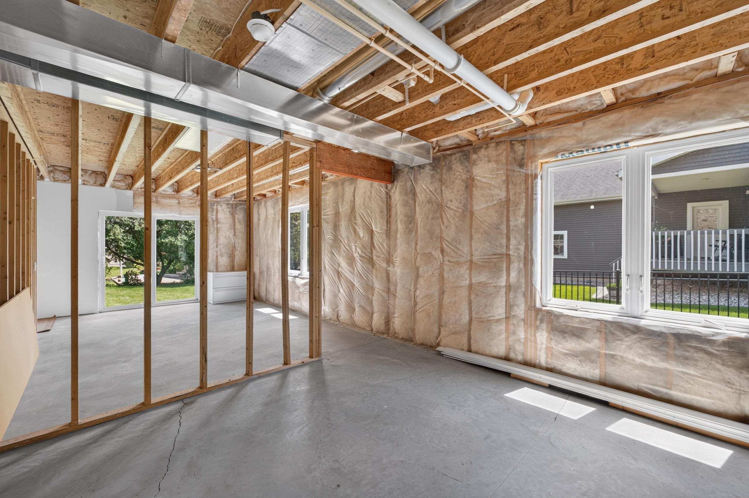 280 Drumlin Circle
