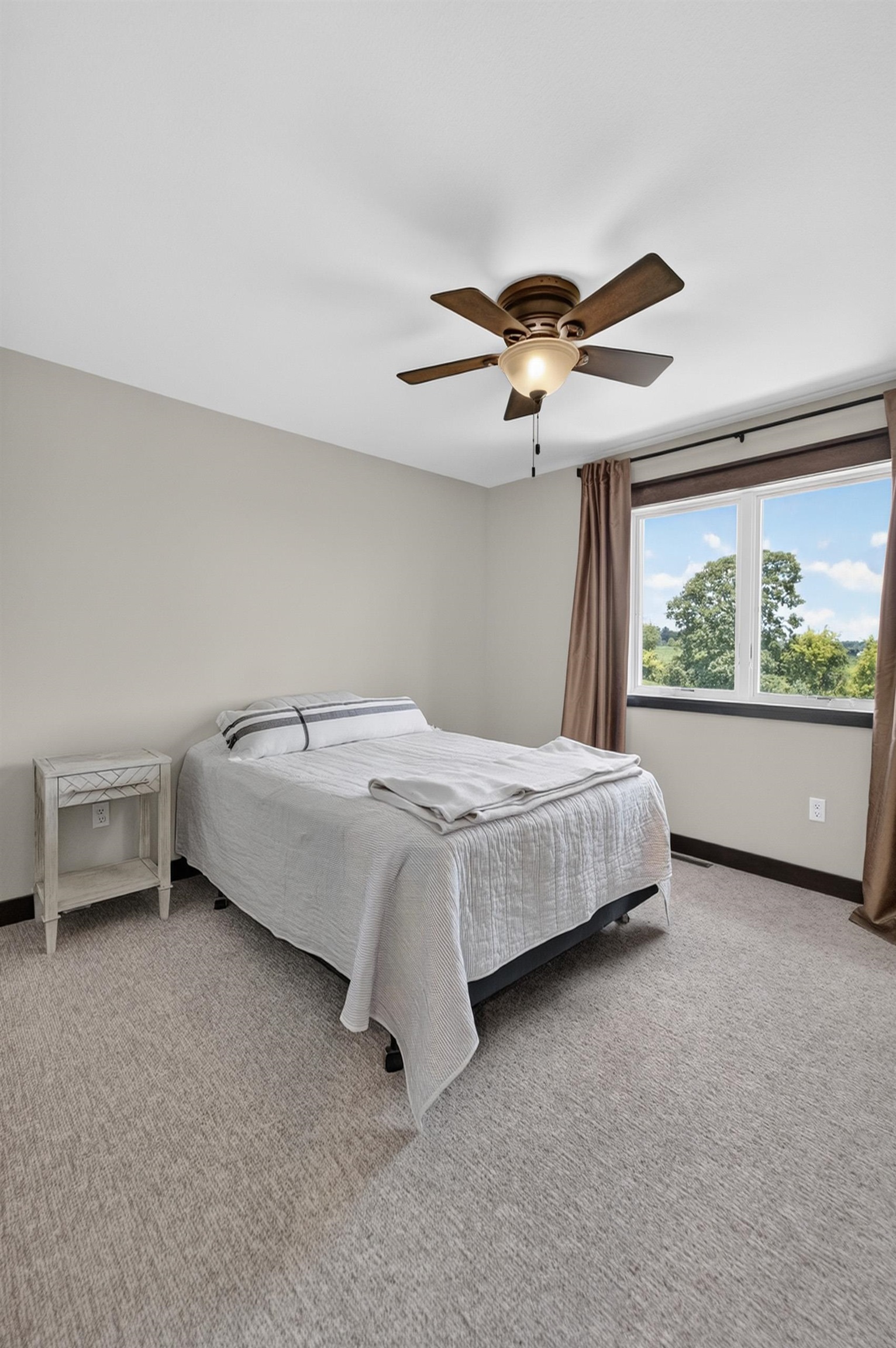 7876 Dragonfly Court