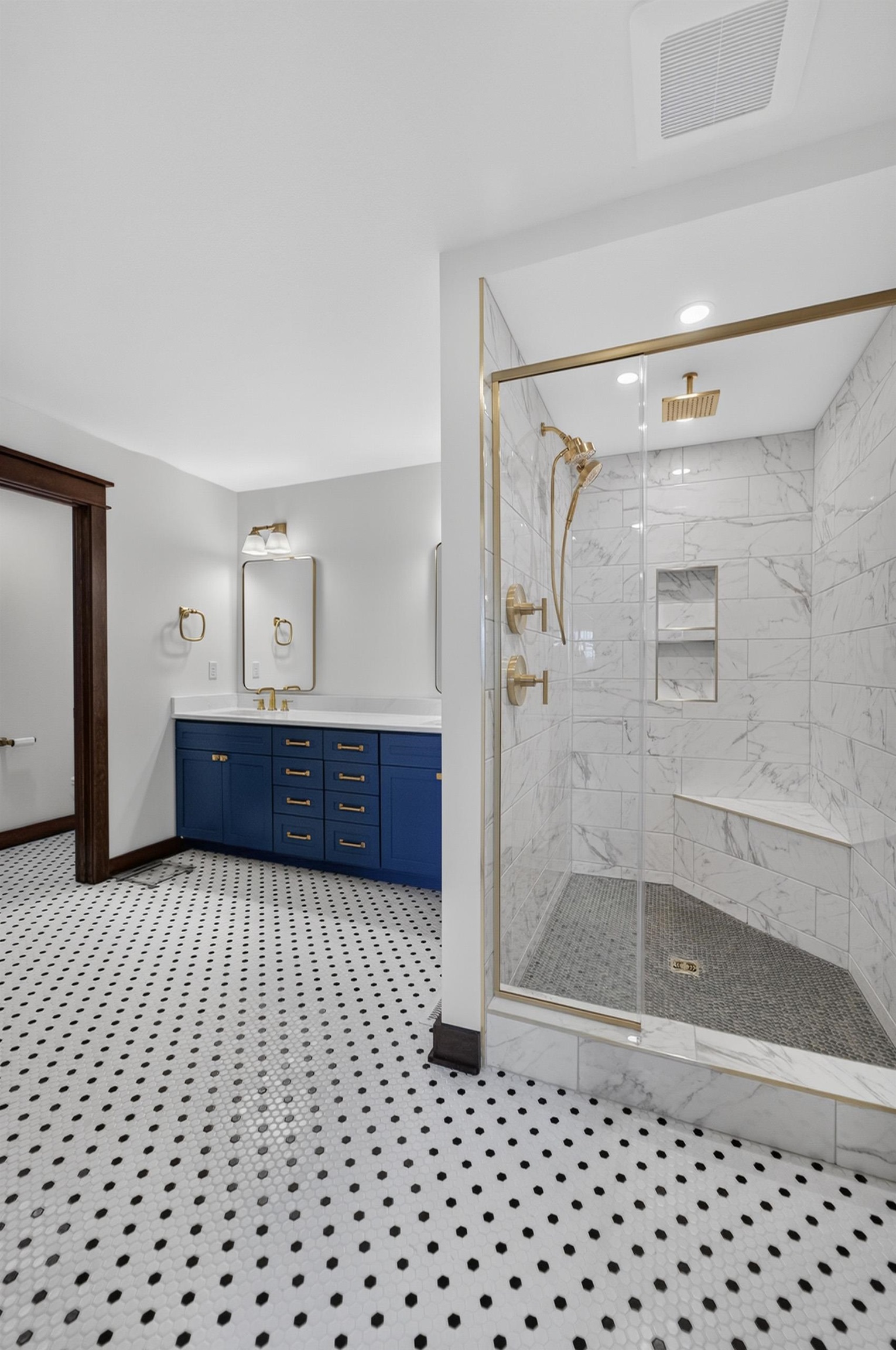 7876 Dragonfly Court