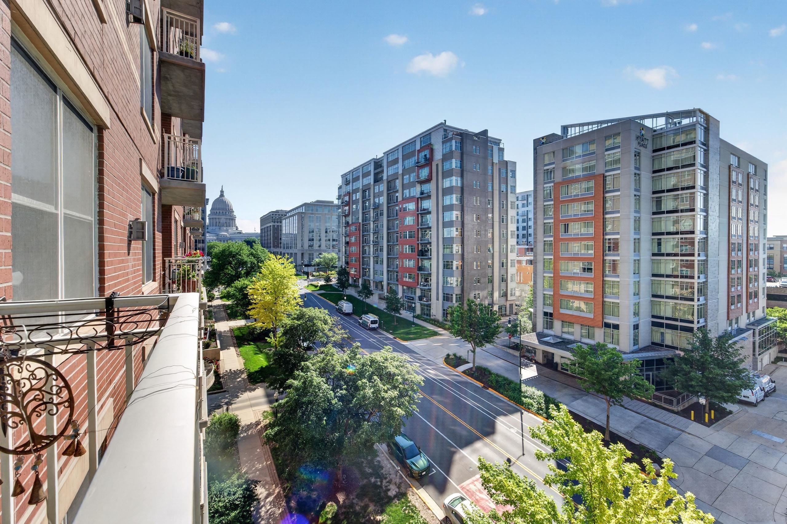 360 W Washington Avenue 603