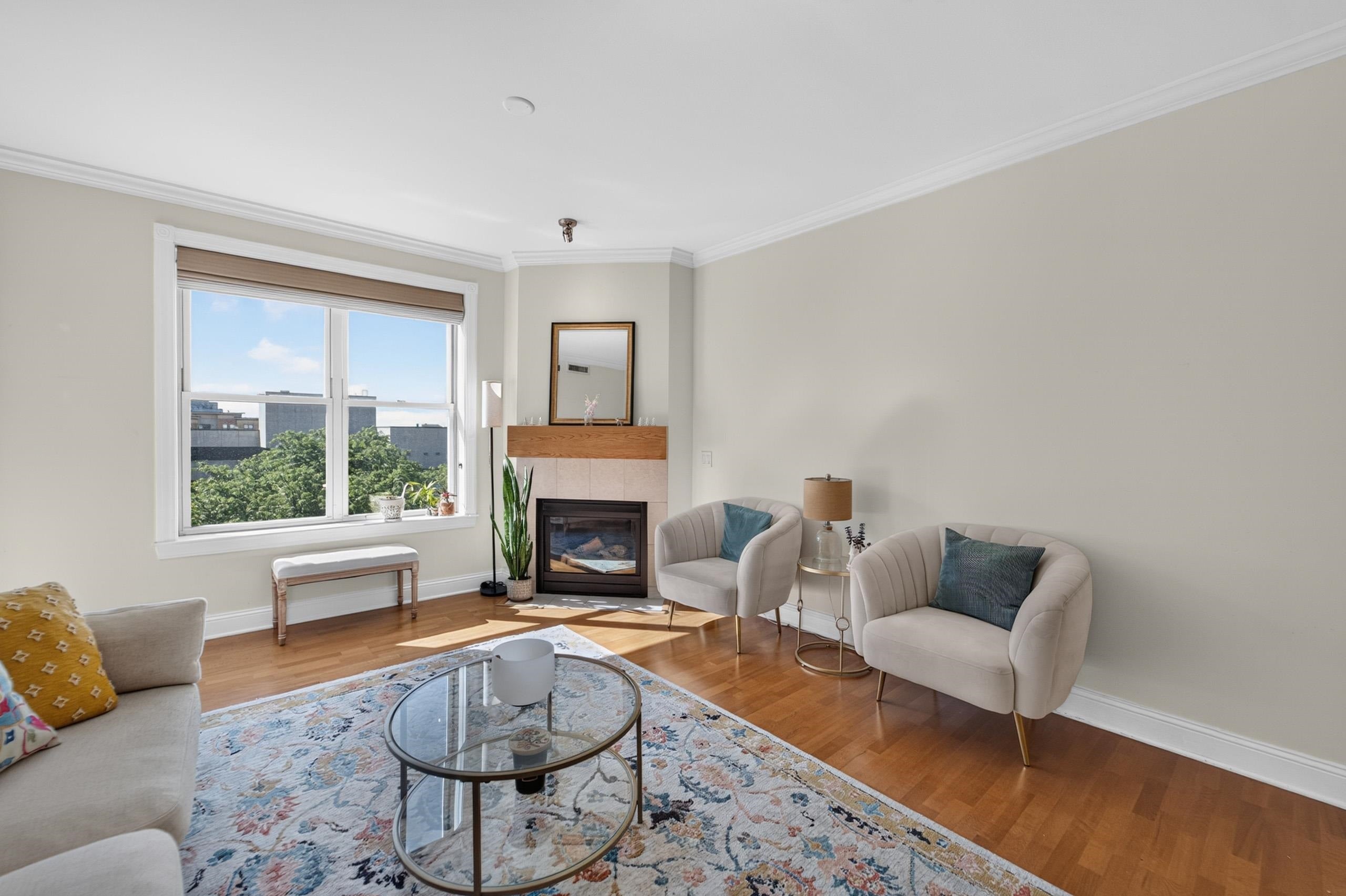 360 W Washington Avenue 603