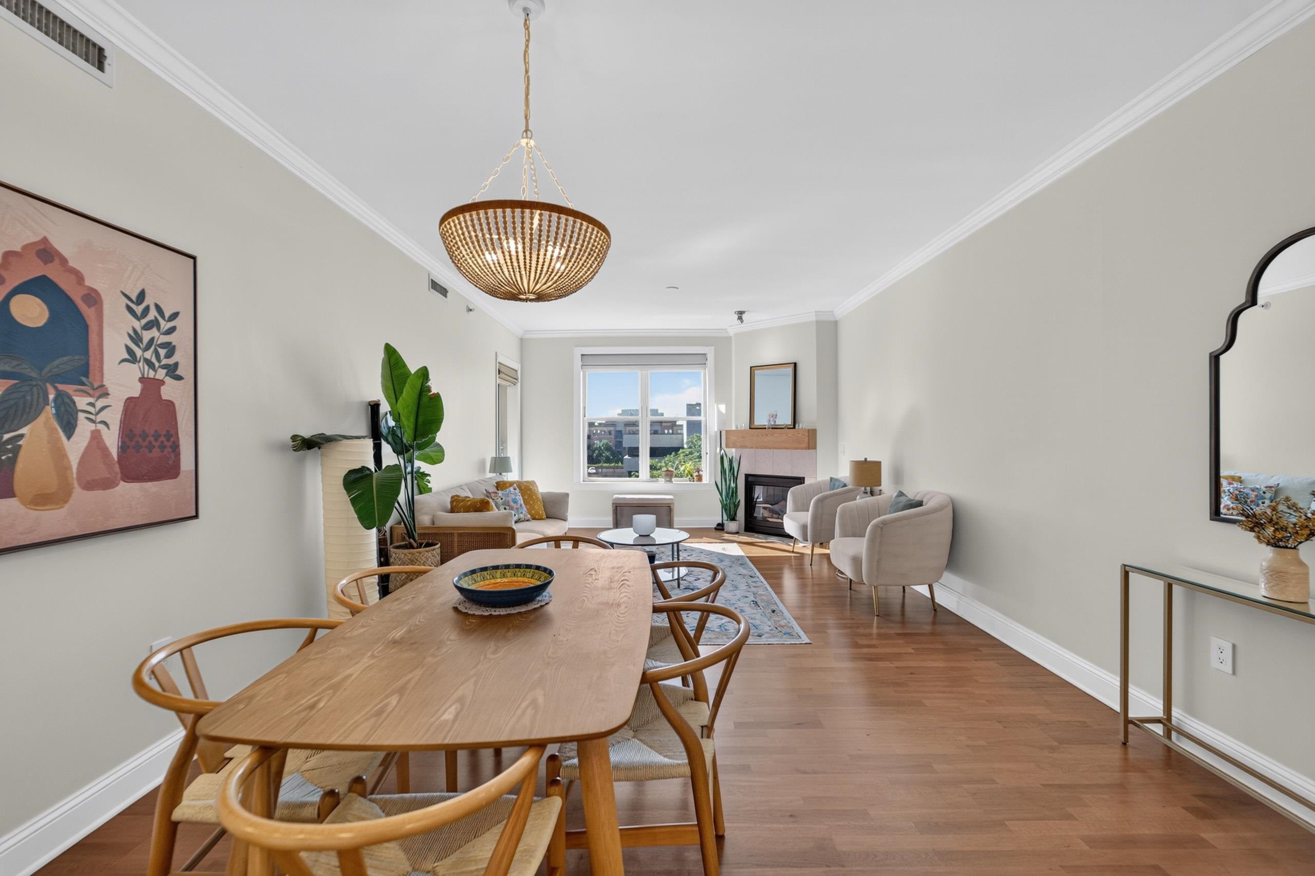 360 W Washington Avenue 603