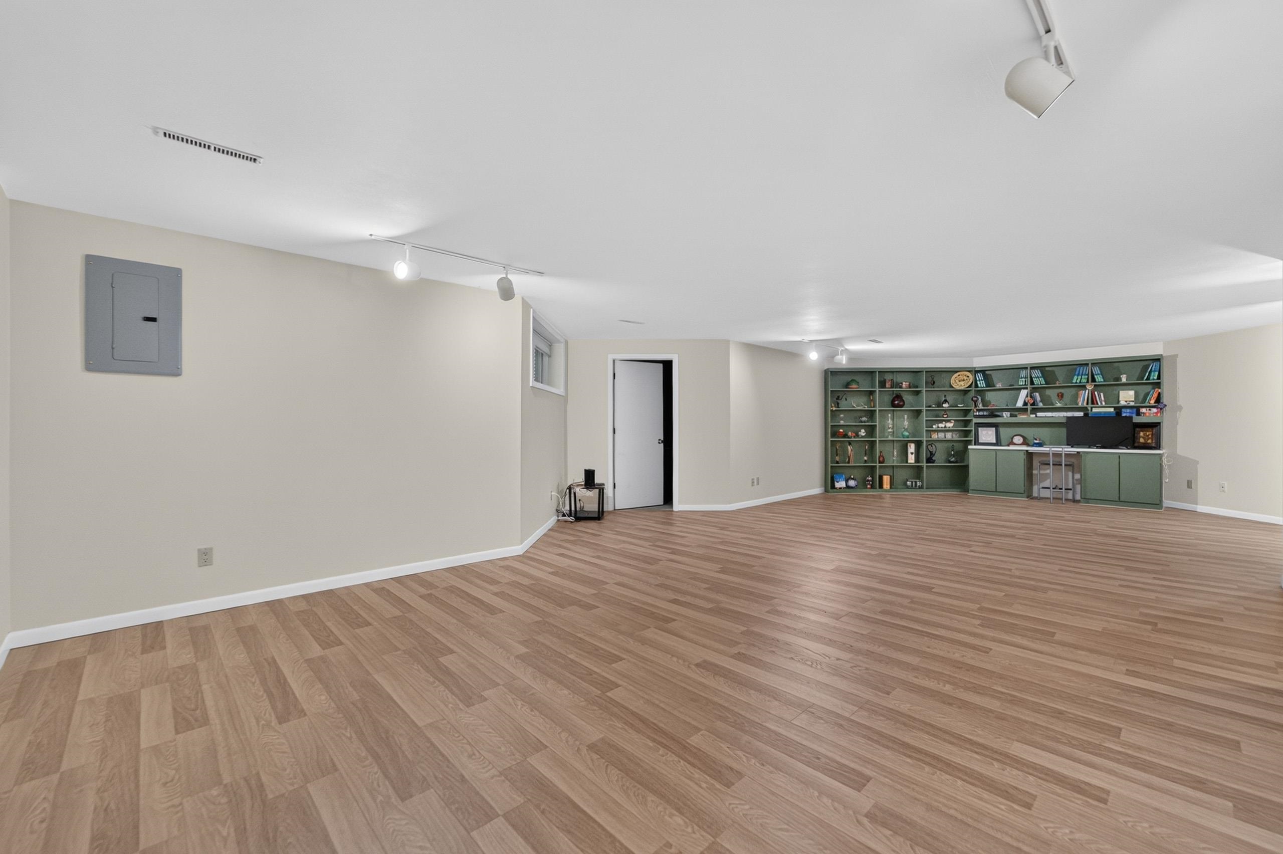 434 N Westfield Road