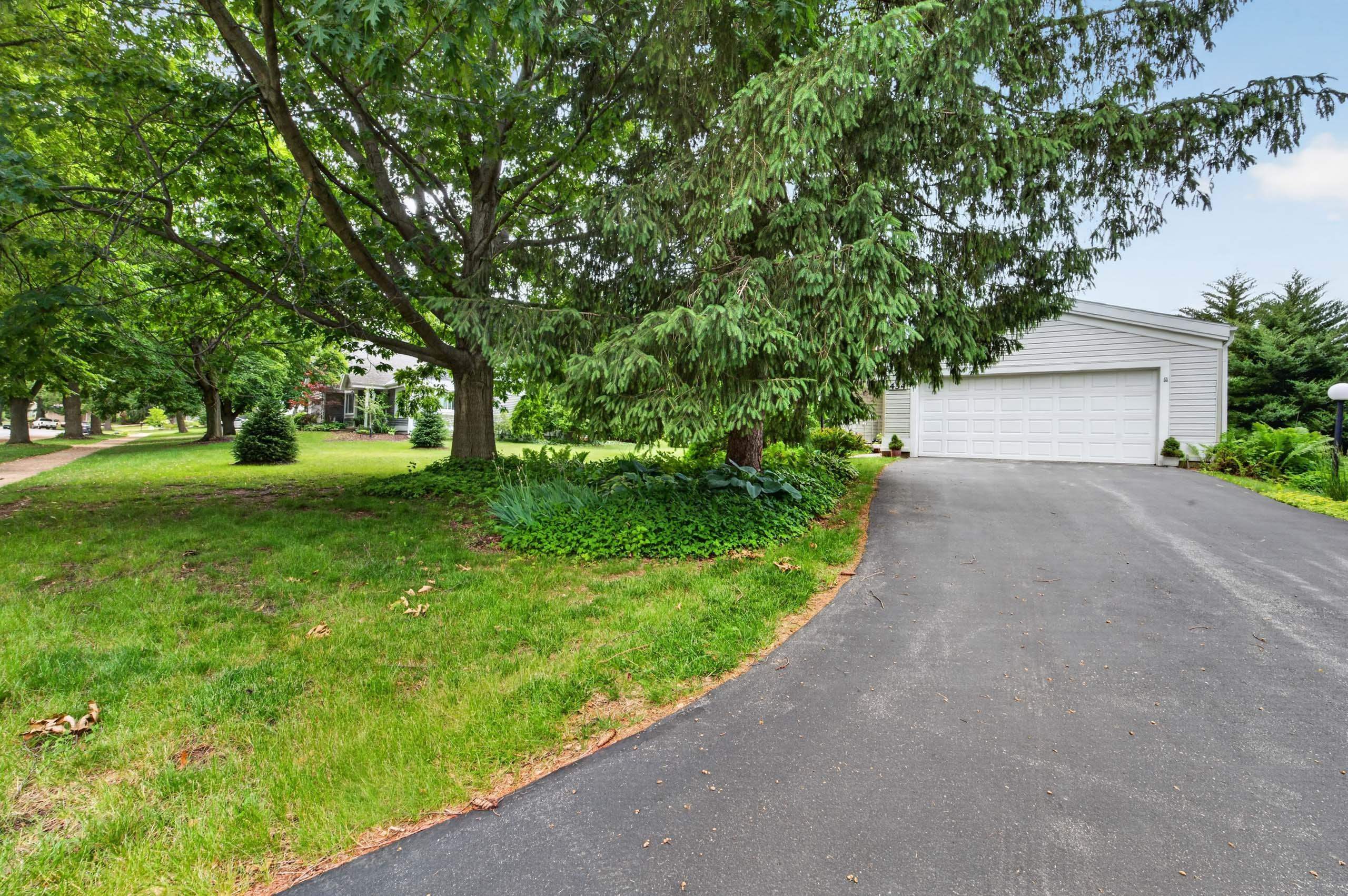 434 N Westfield Road