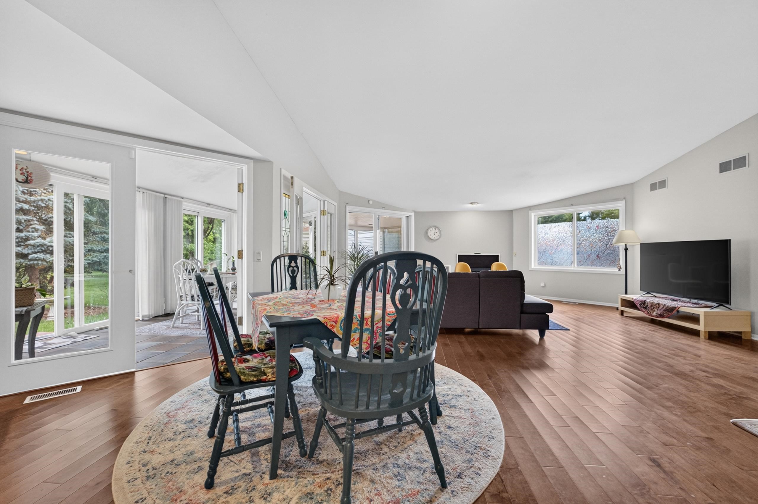 434 N Westfield Road