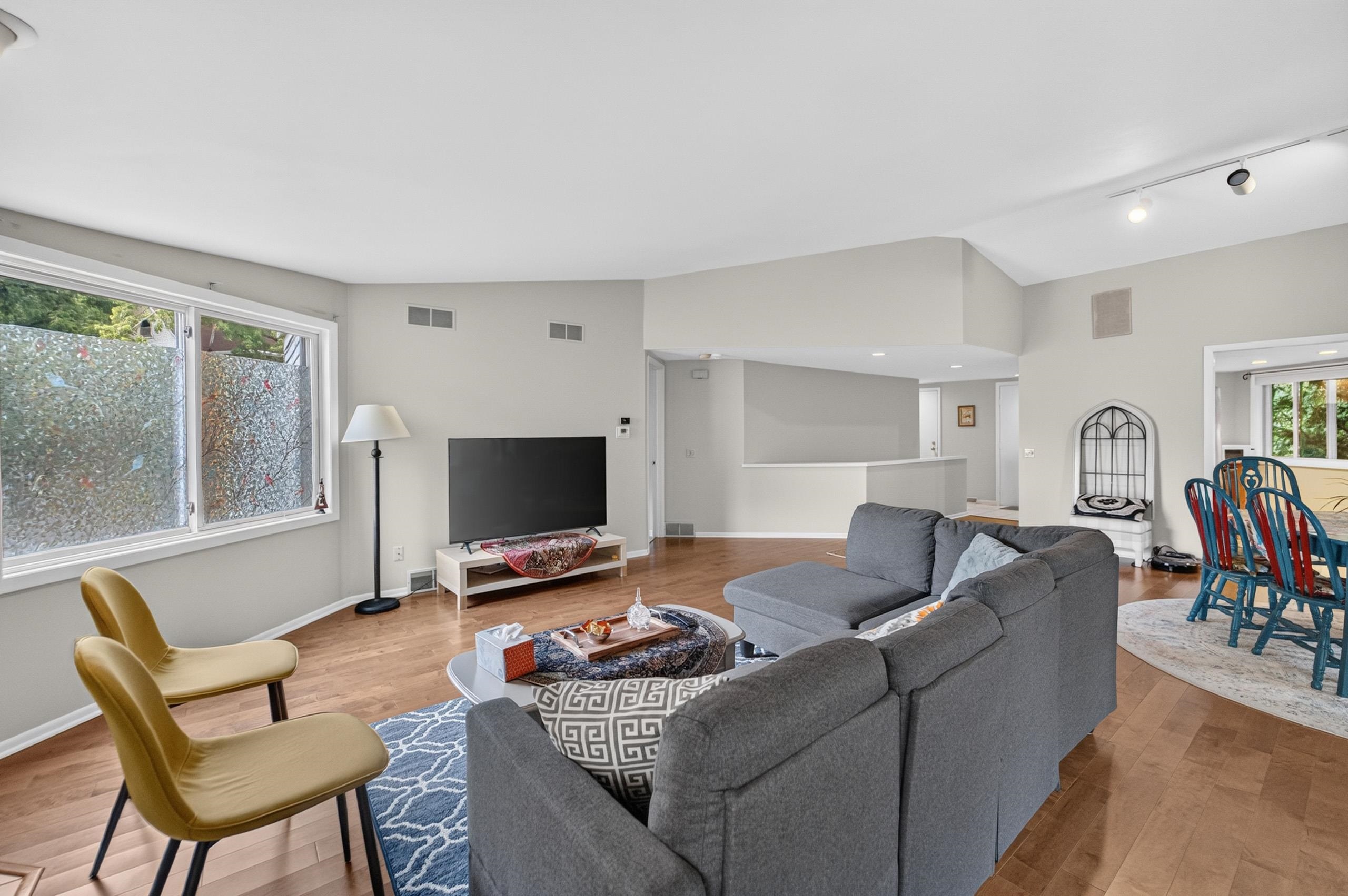 434 N Westfield Road