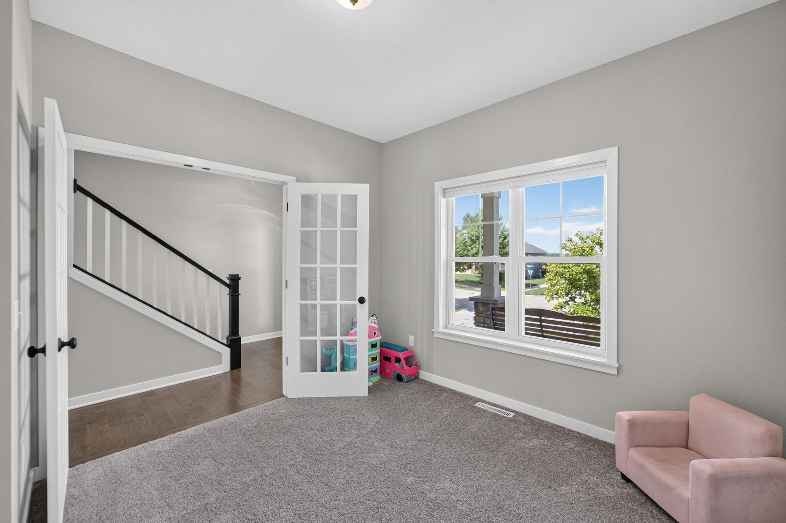 299 Hallmark Way
