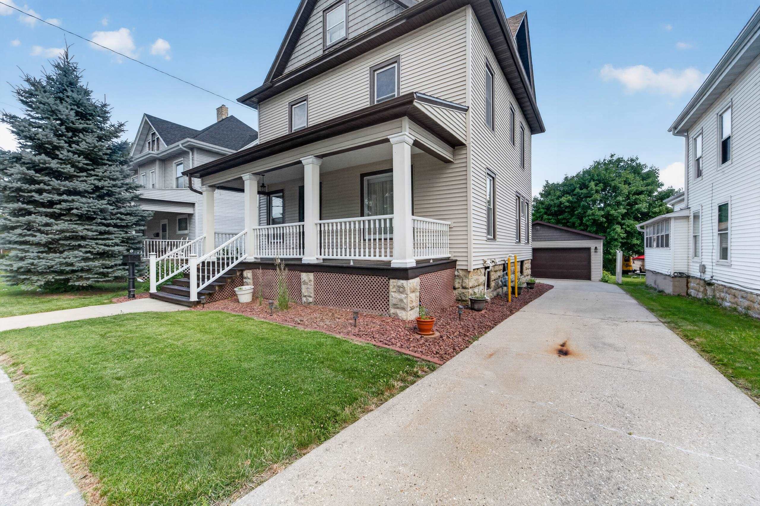 501 W Rollin Street