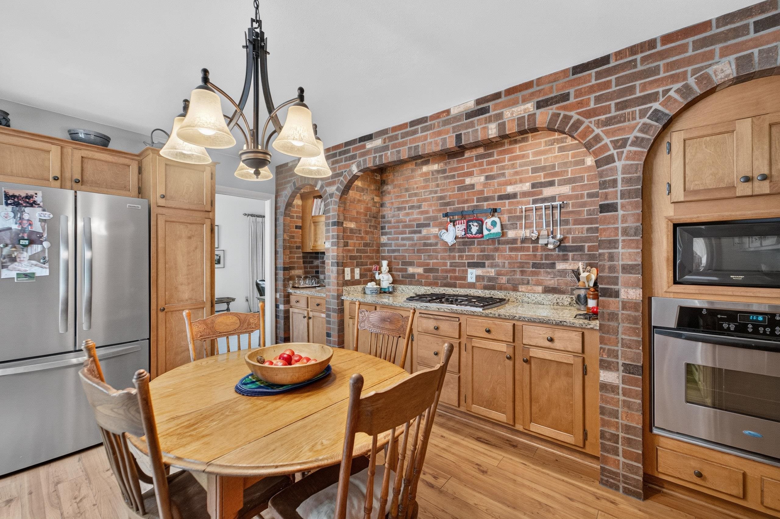50 Oak Creek Trail