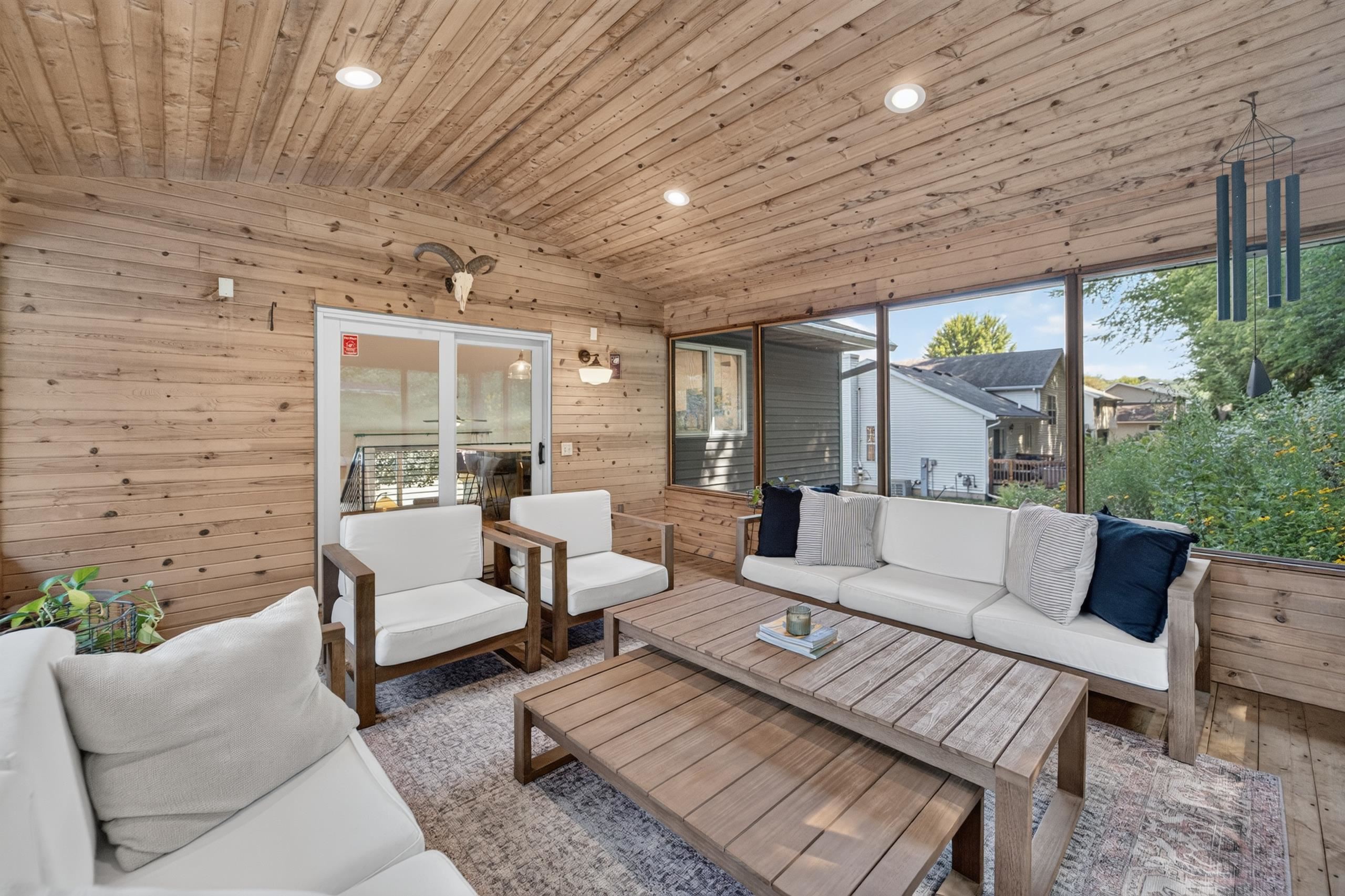 1125 Gils Way