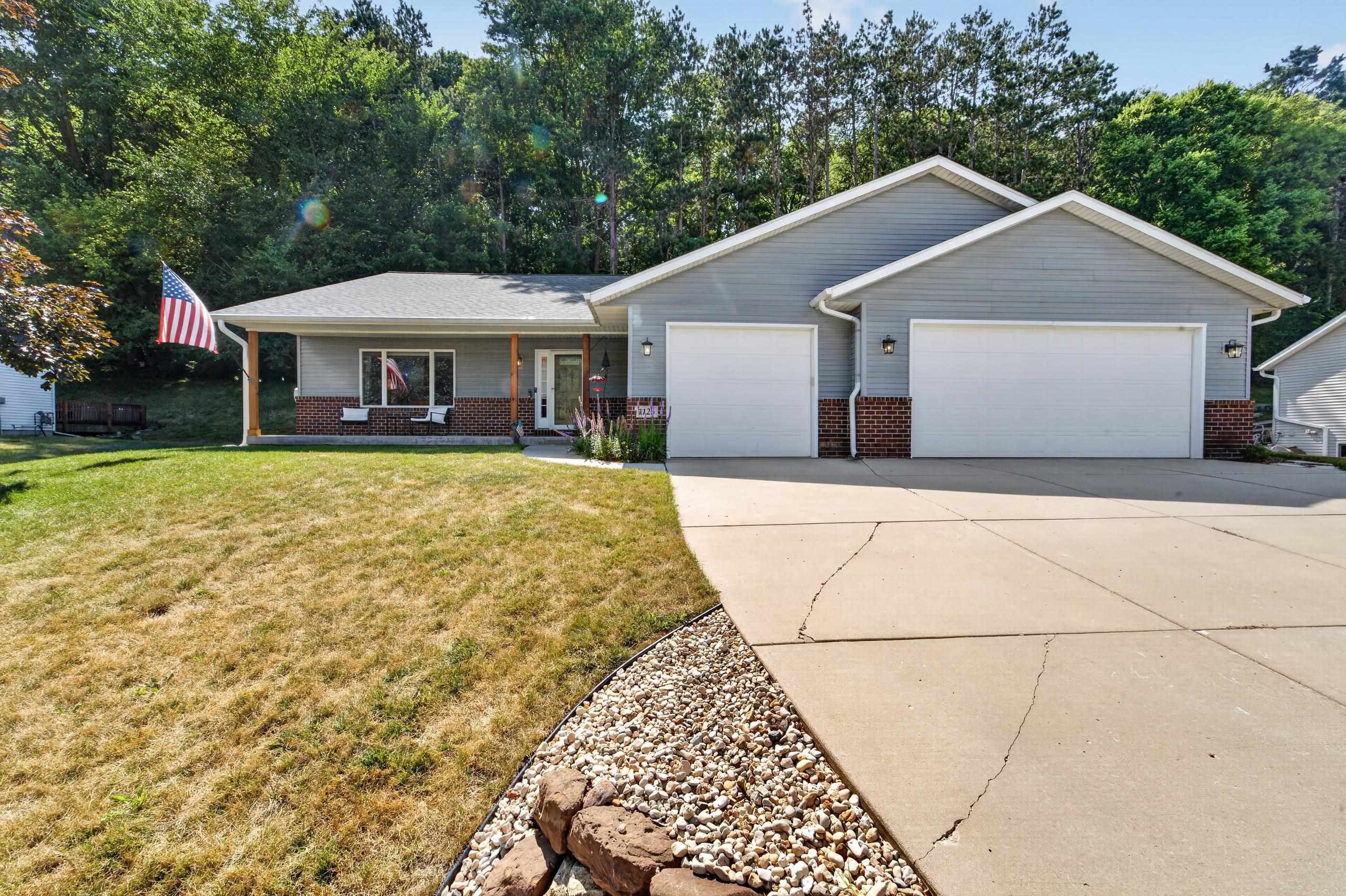 1125 Gils Way