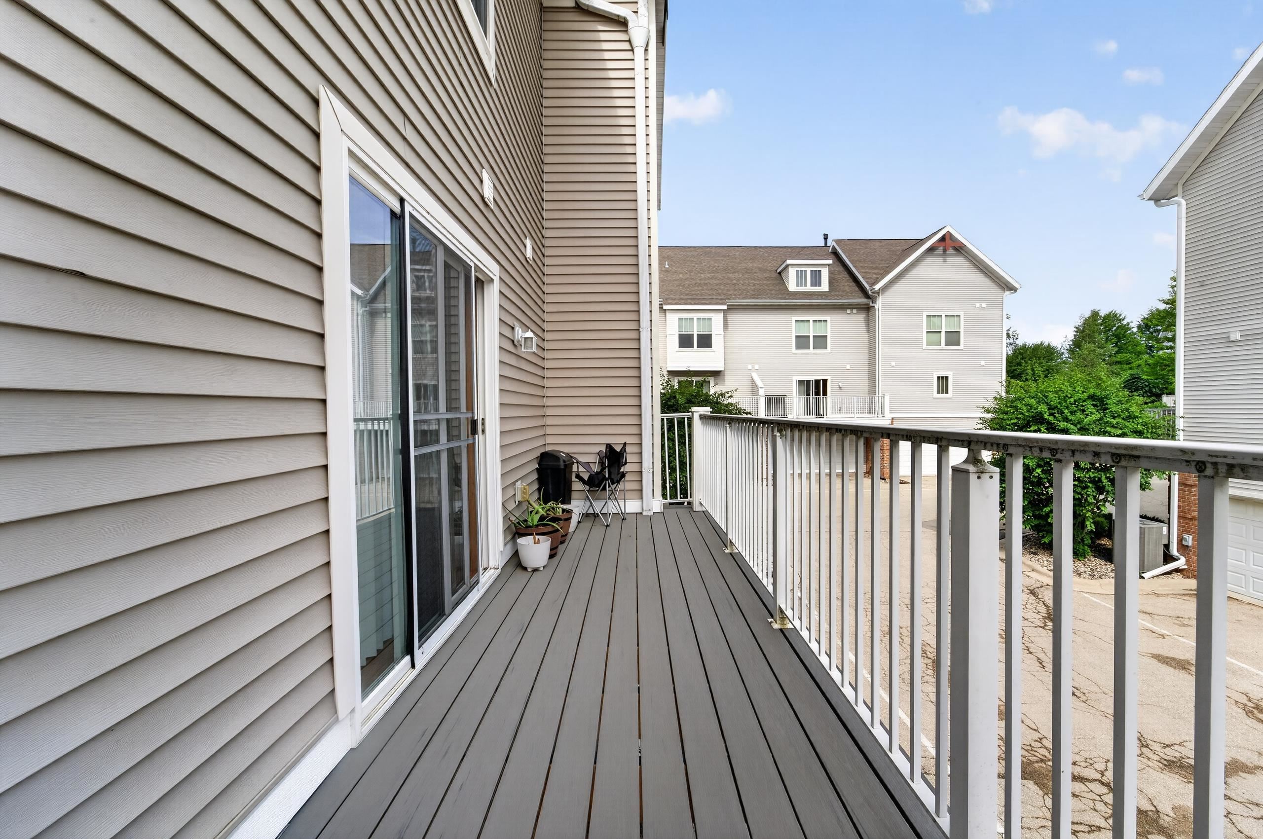 707 Cricket Lane 5