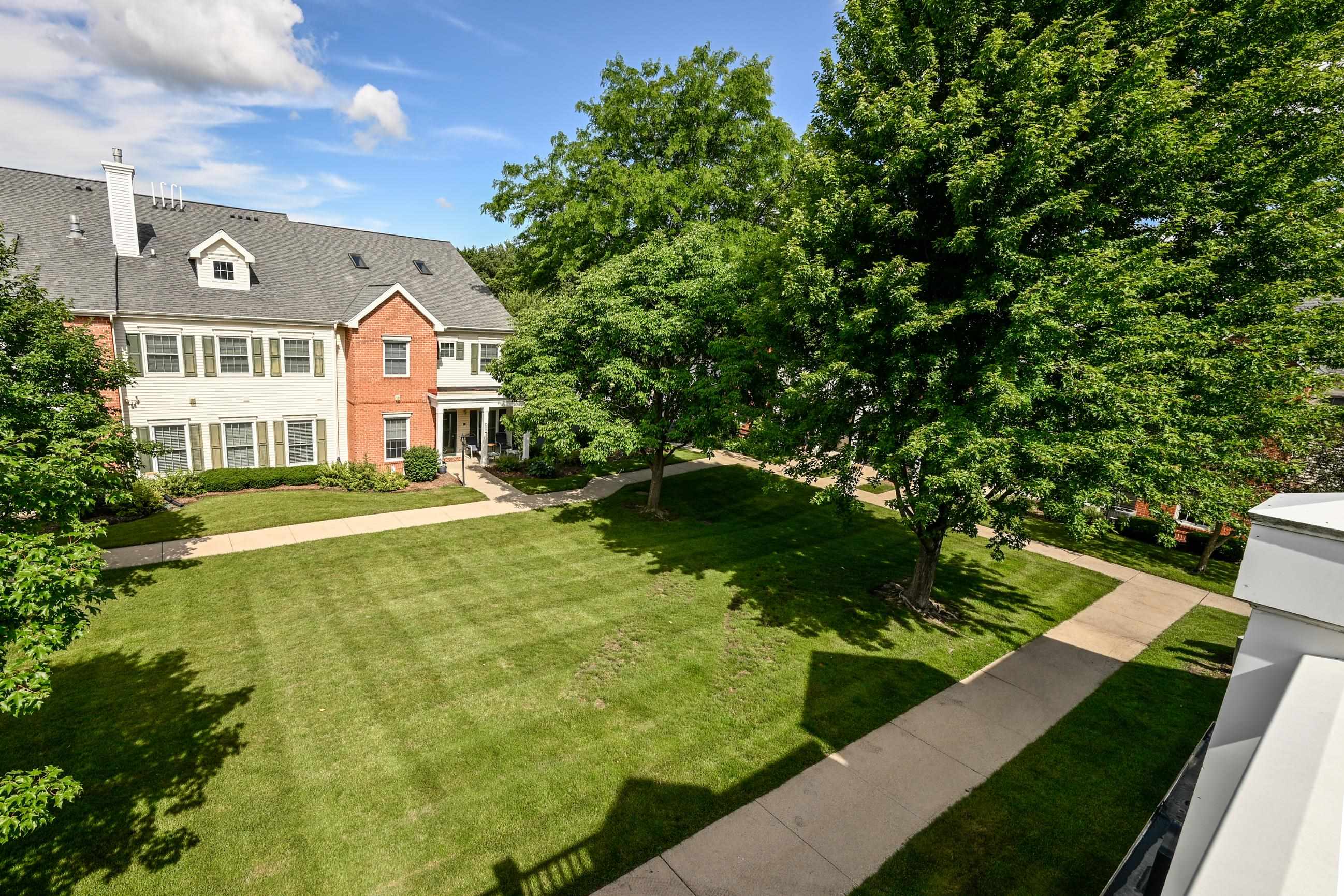 1530 Langley Lane