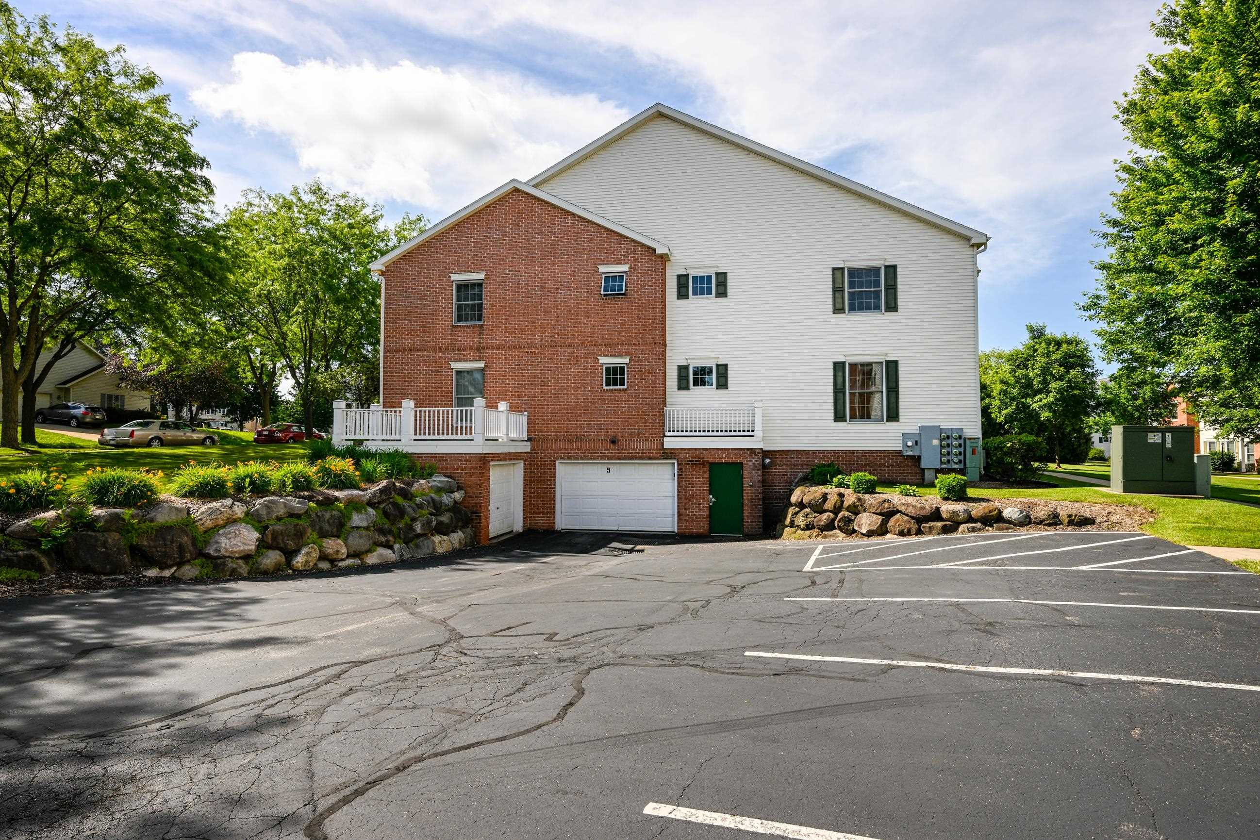 1530 Langley Lane