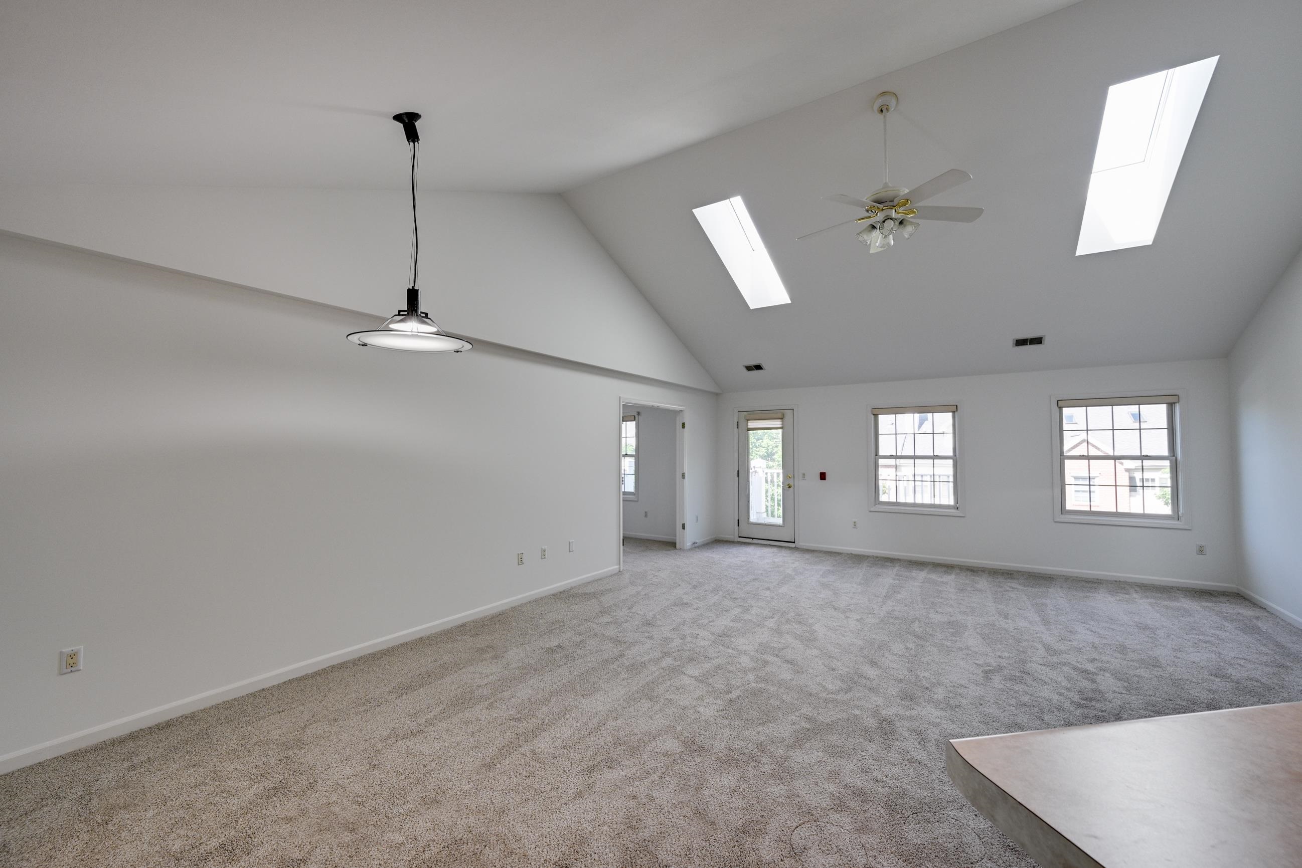 1530 Langley Lane