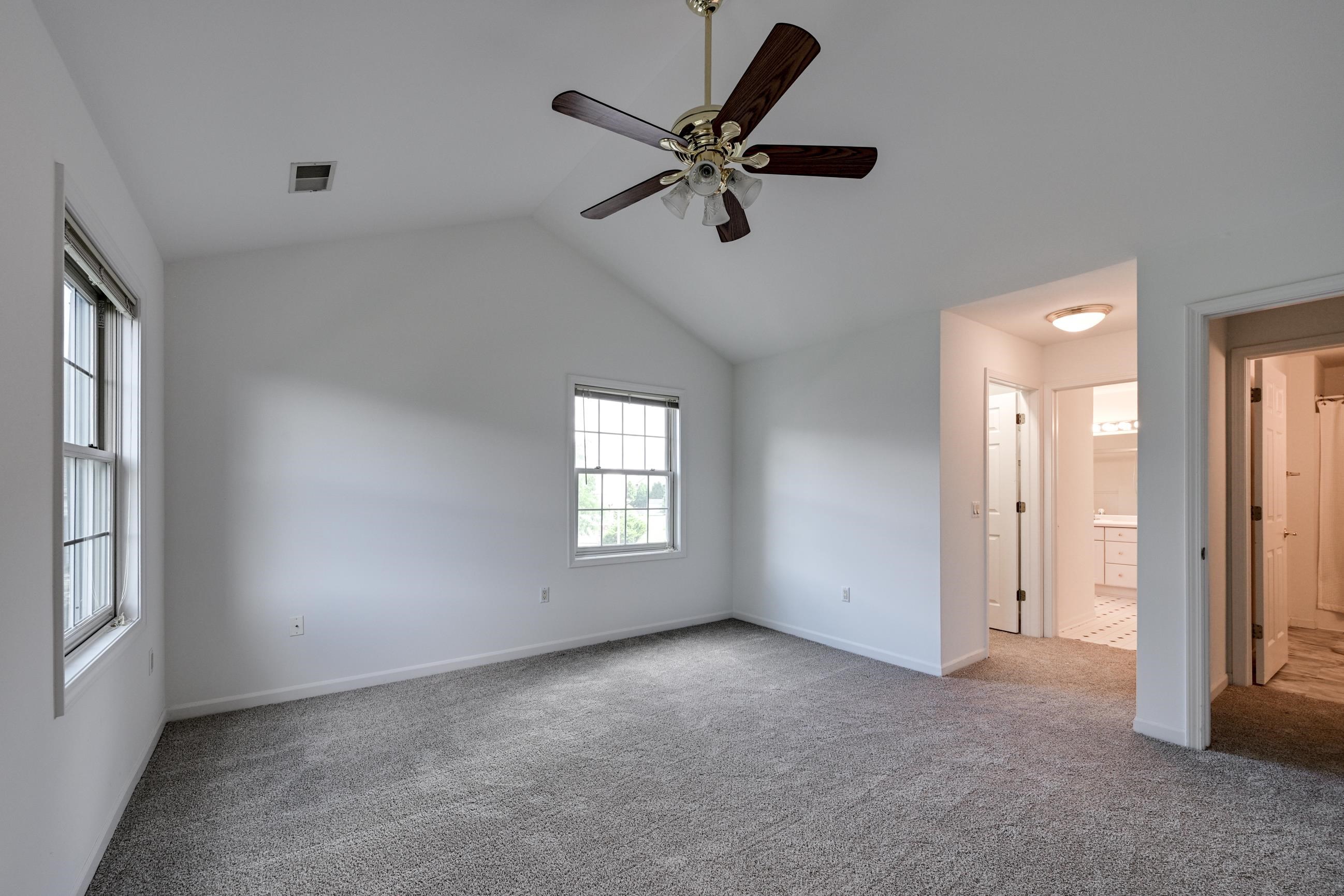 1530 Langley Lane