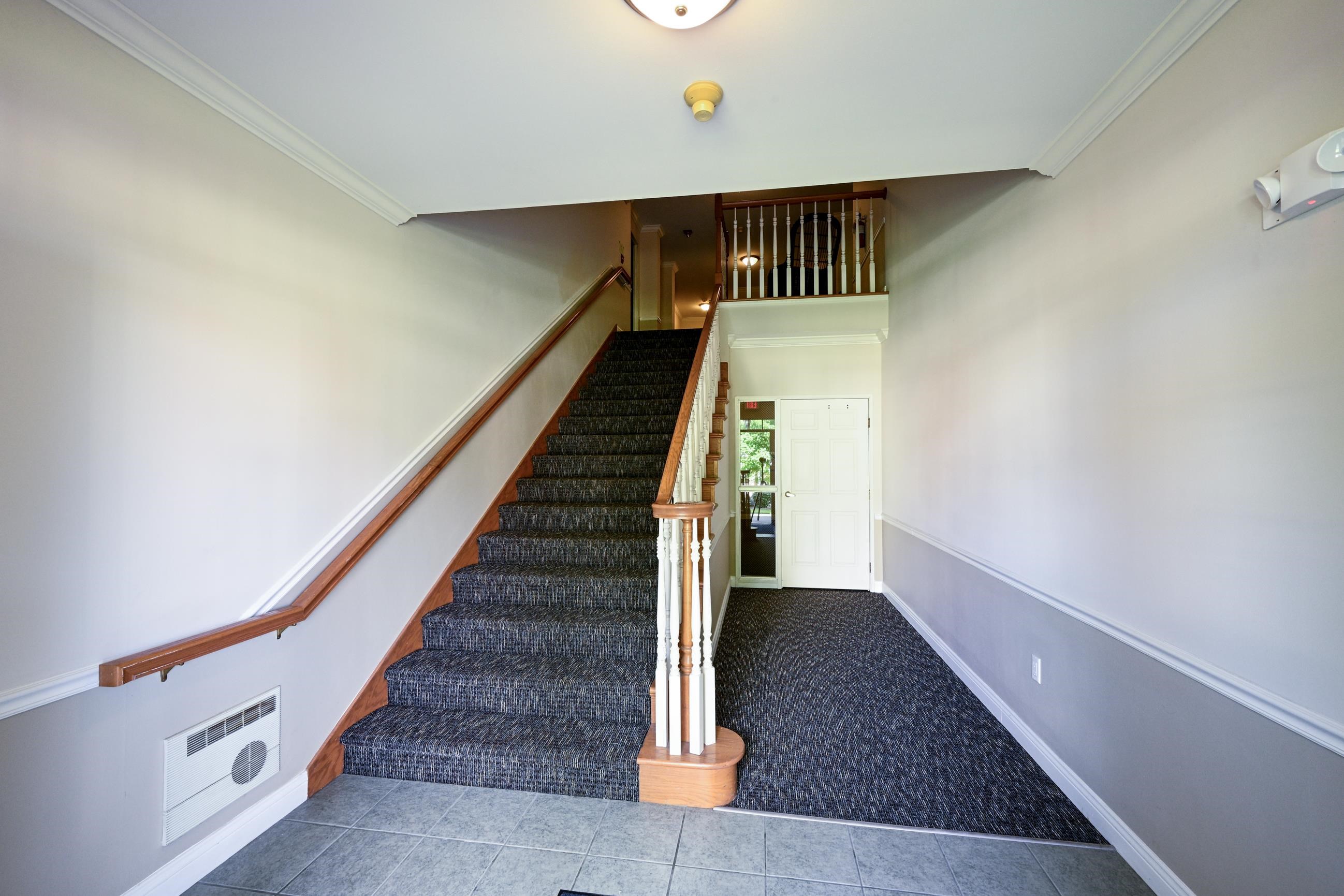 1530 Langley Lane