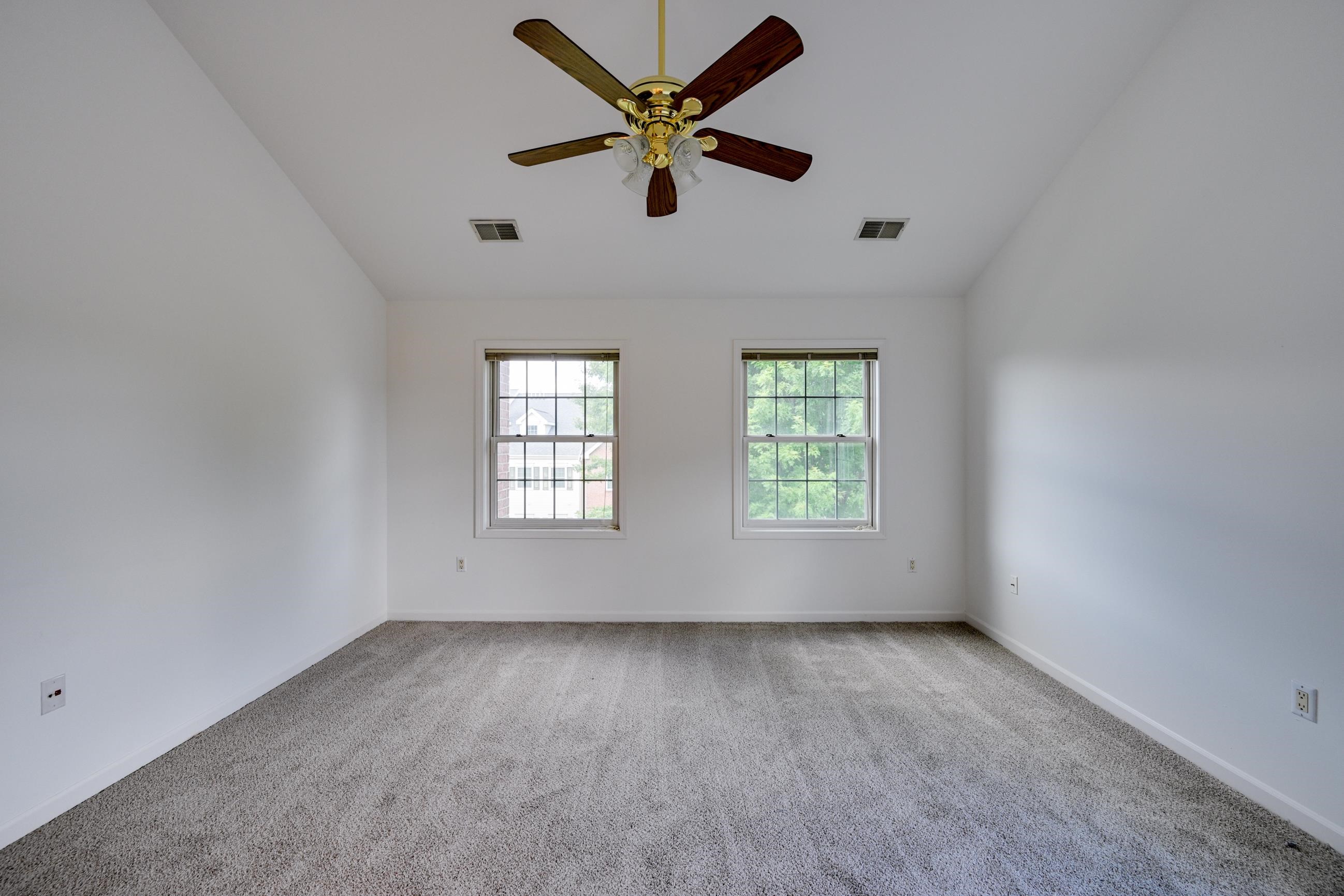 1530 Langley Lane