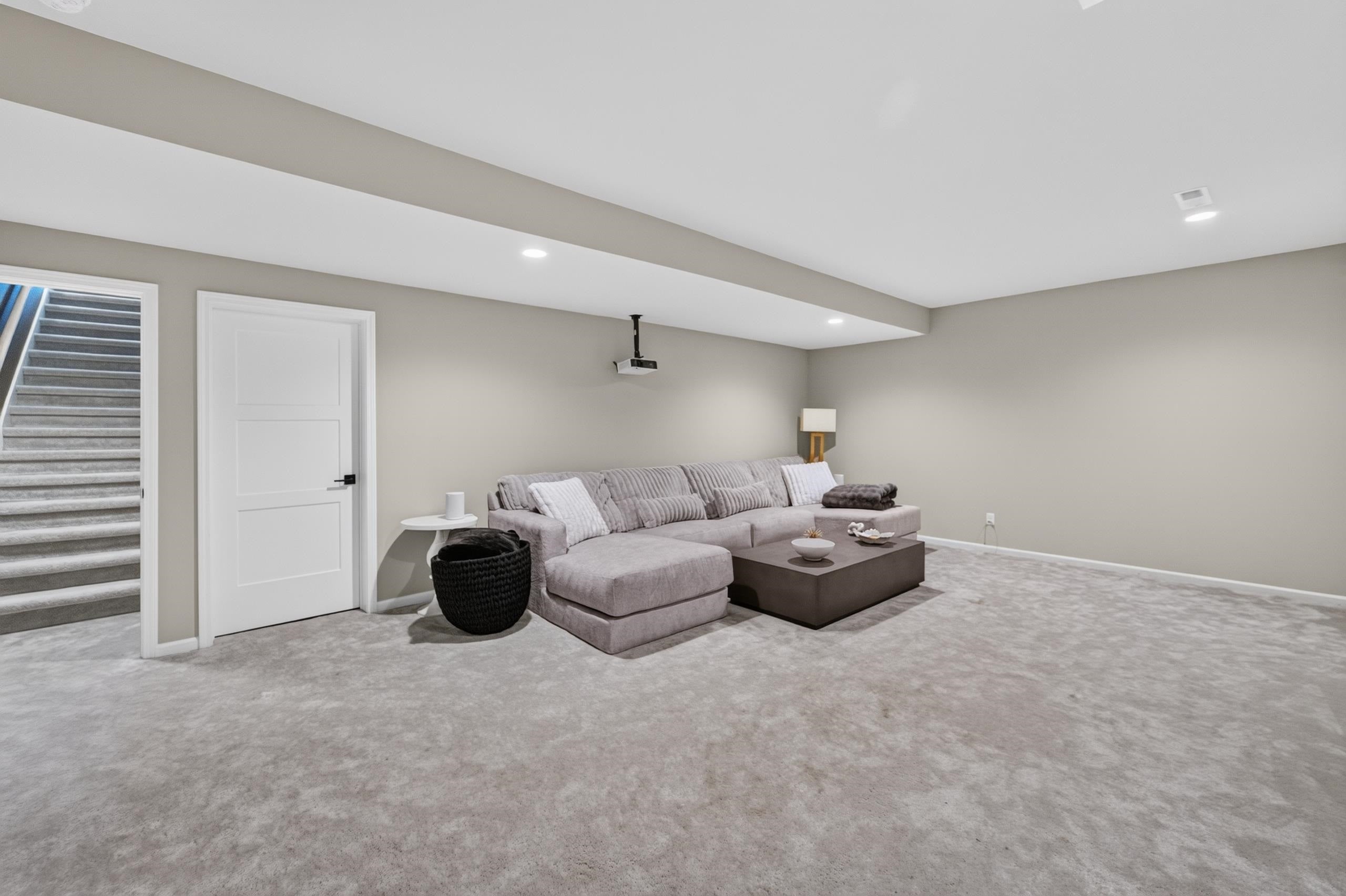5514 Maddy Pass
