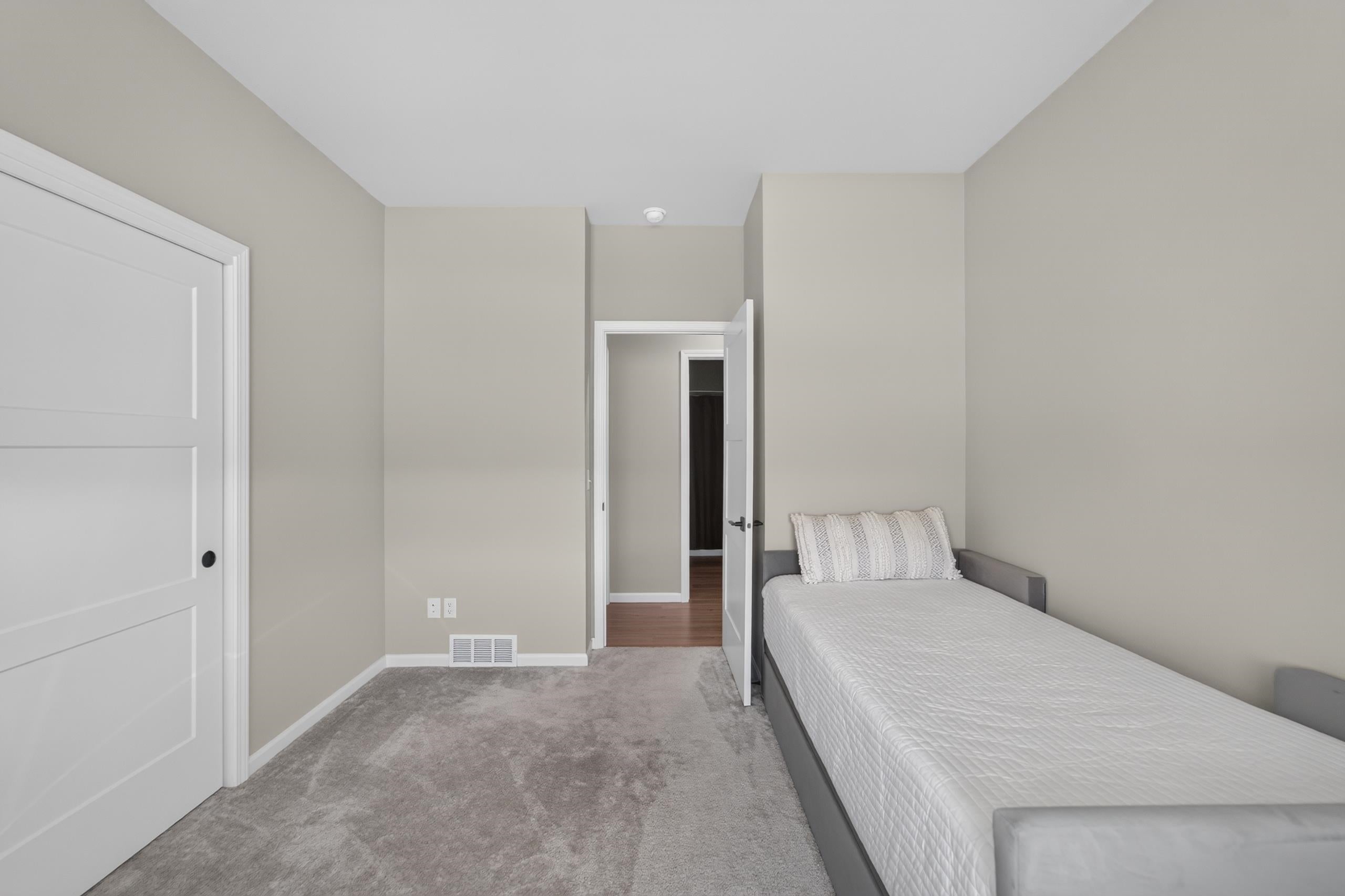 5514 Maddy Pass