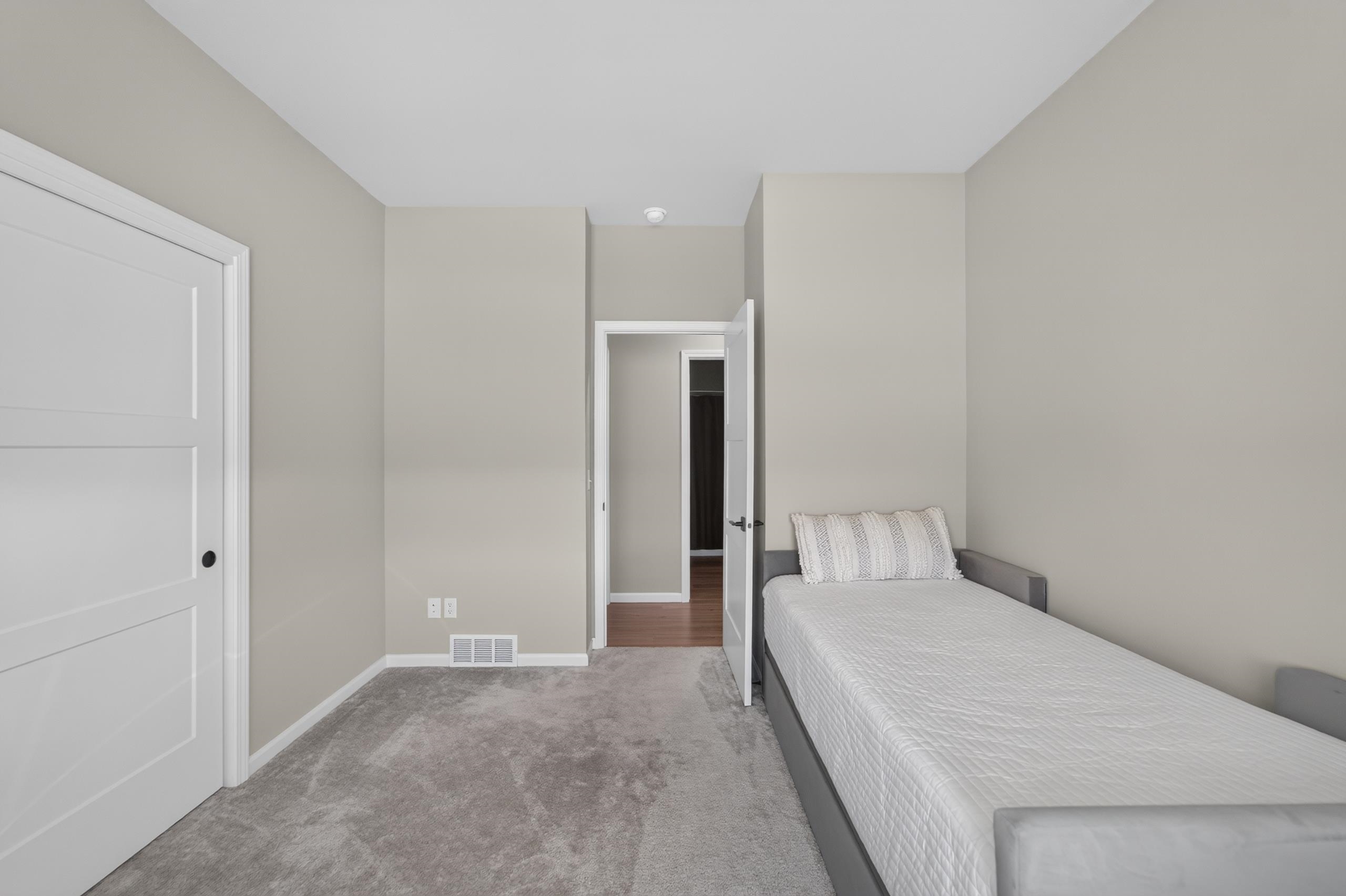 5514 Maddy Pass