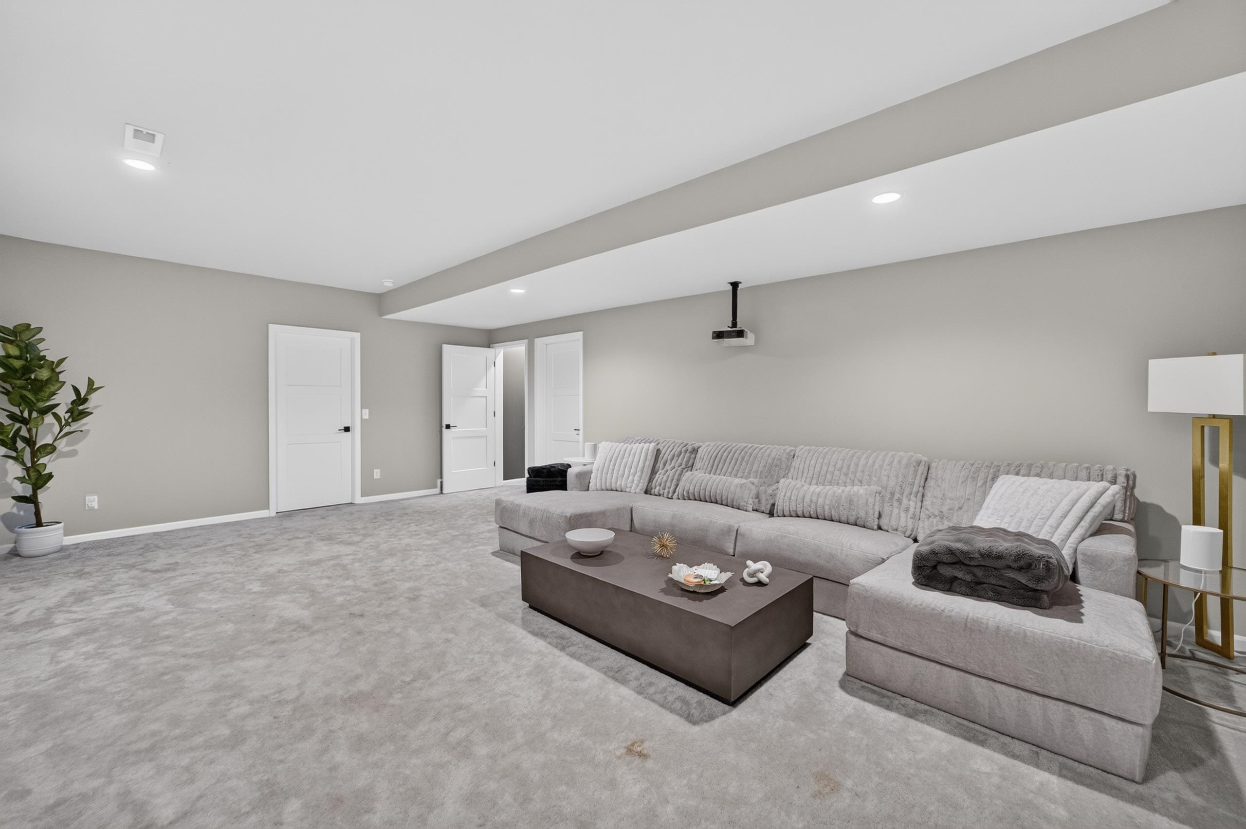 5514 Maddy Pass