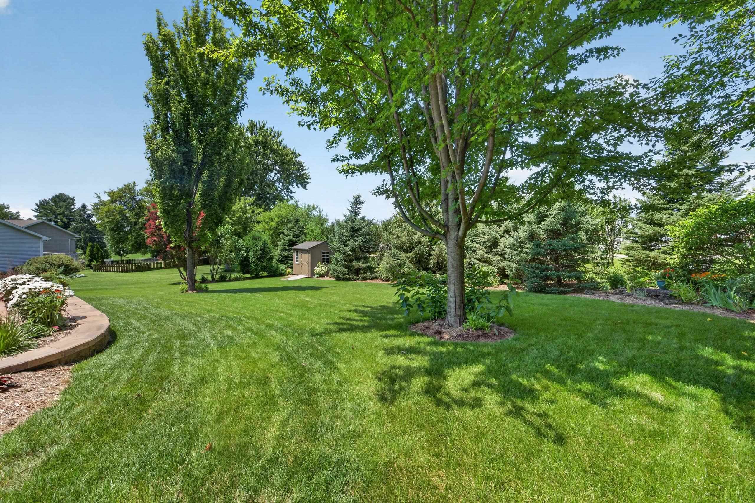 837 Vista Ridge Drive