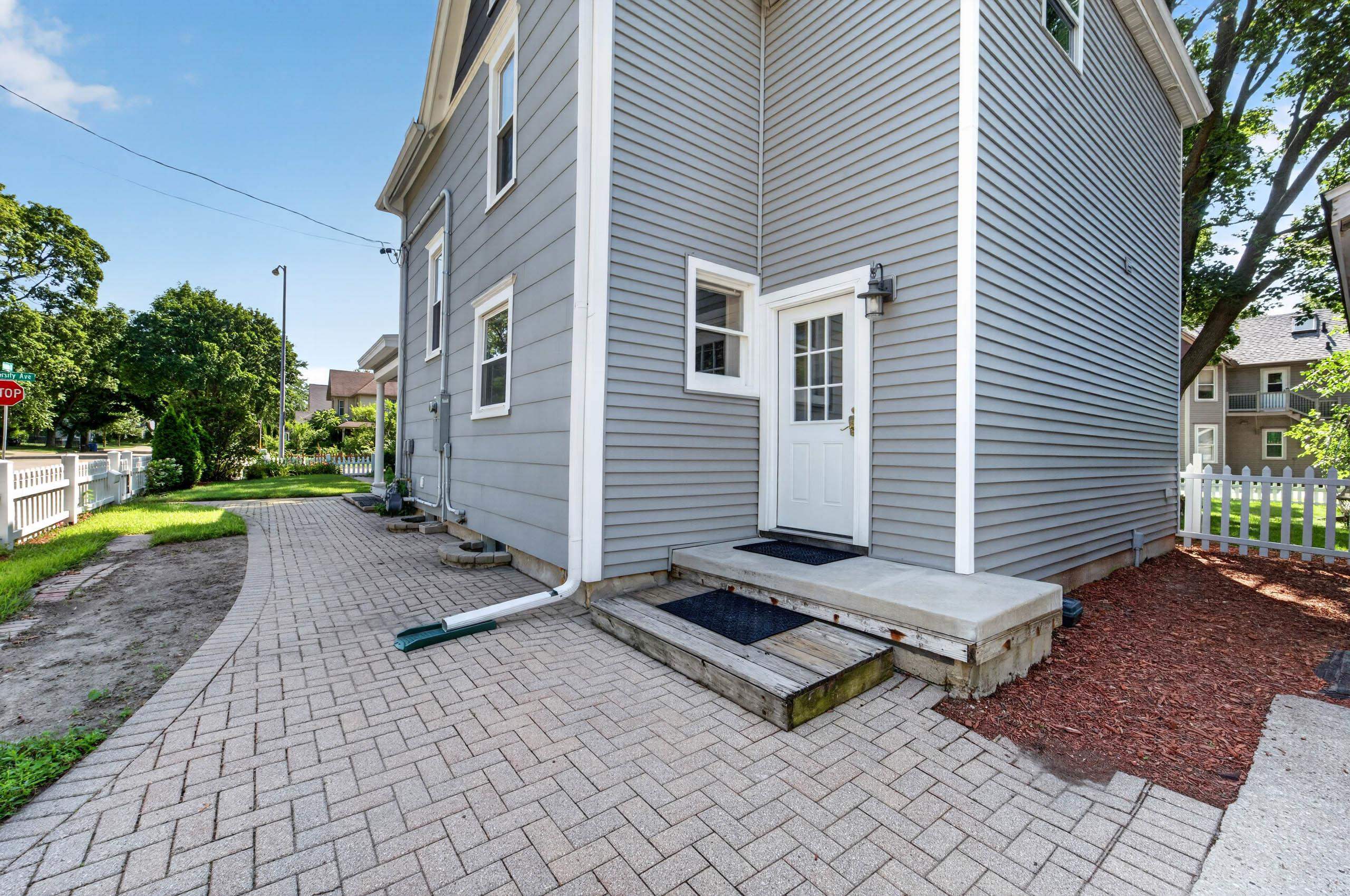 7404 University Avenue