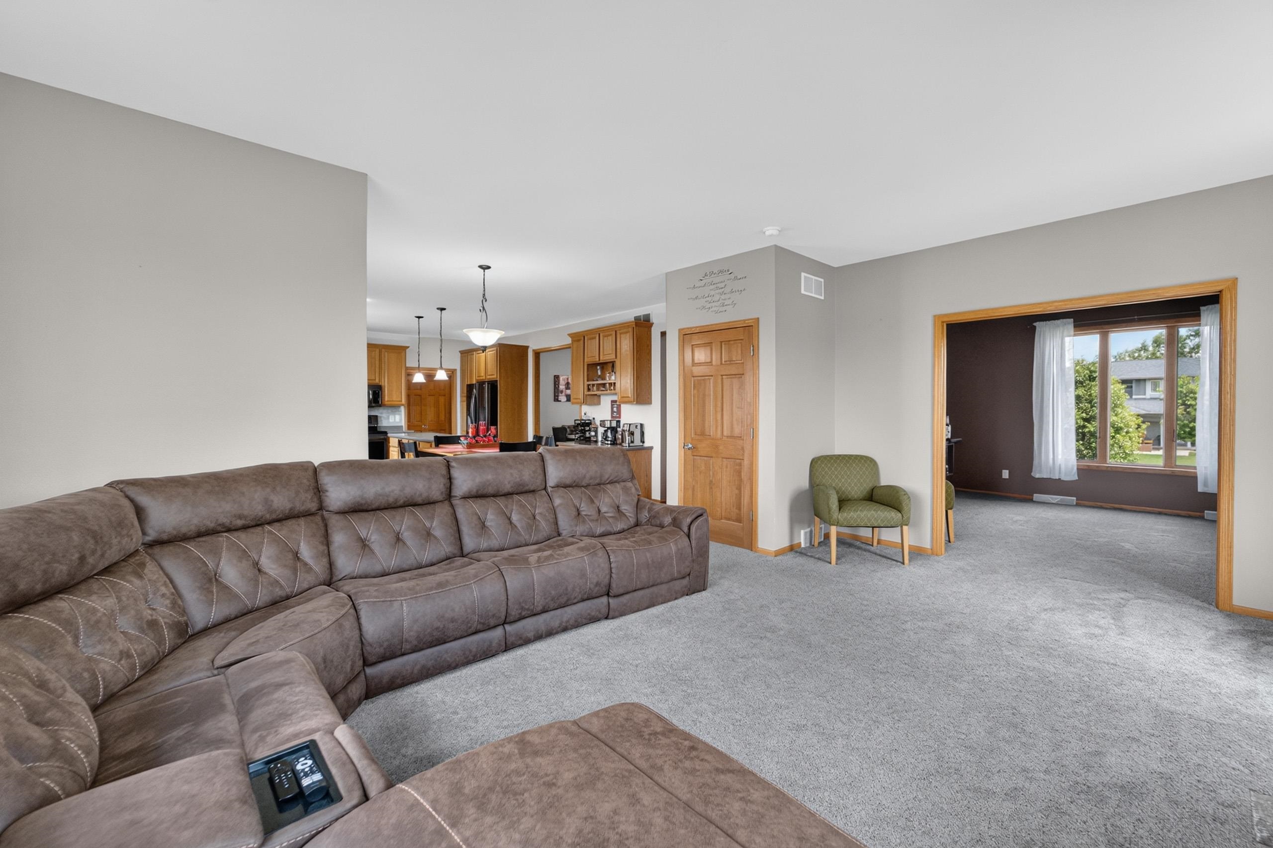 1000 Glen View Court
