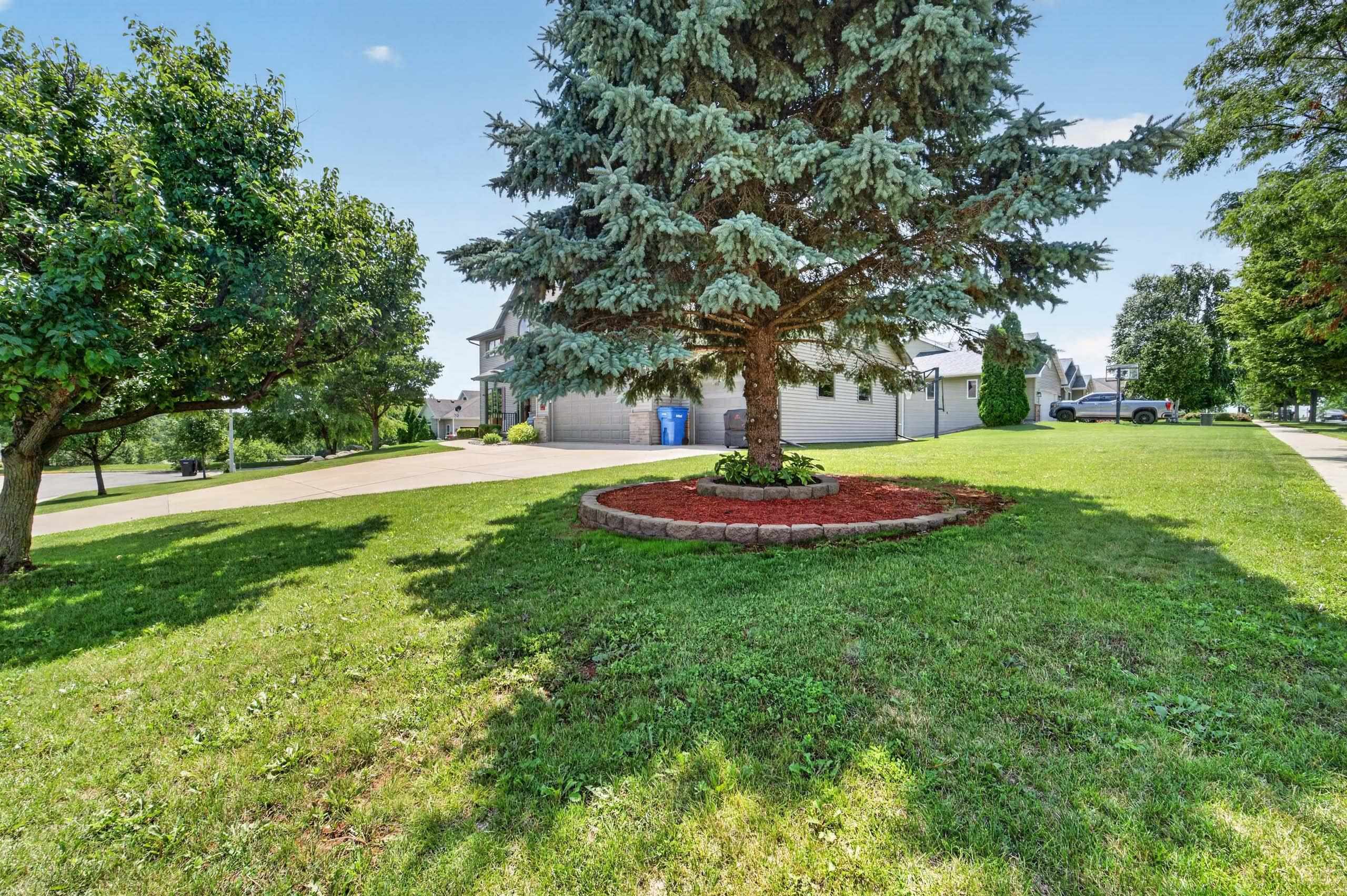 1000 Glen View Court