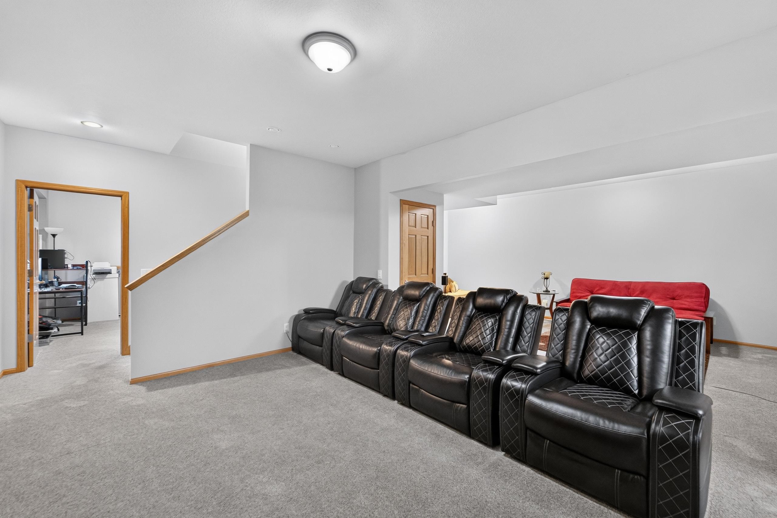 1000 Glen View Court