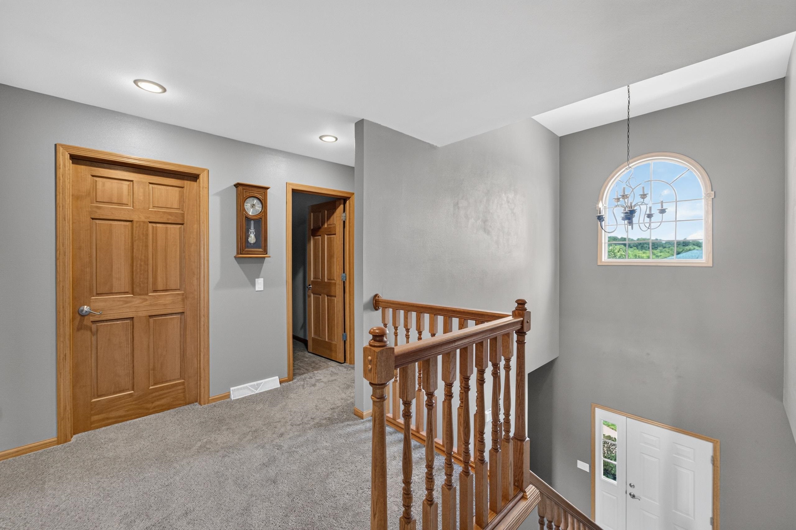 1000 Glen View Court