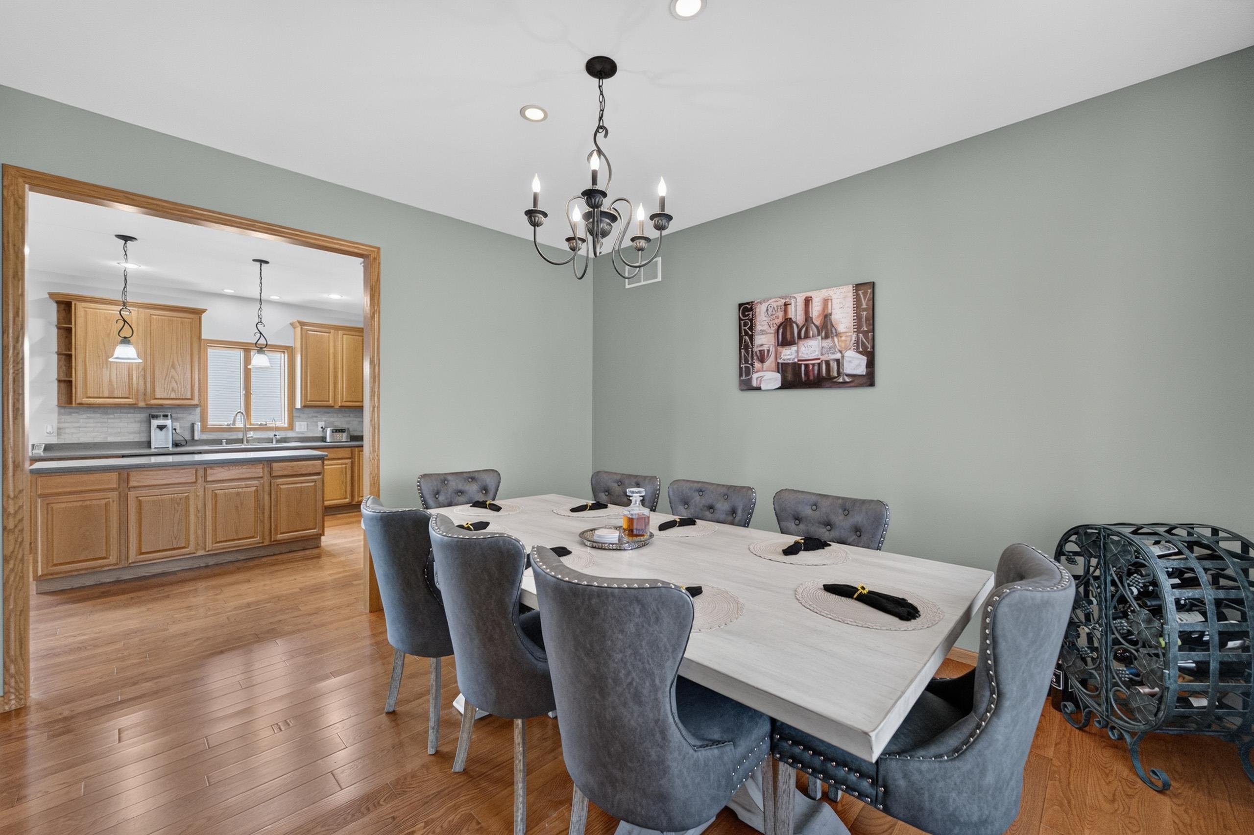 1000 Glen View Court