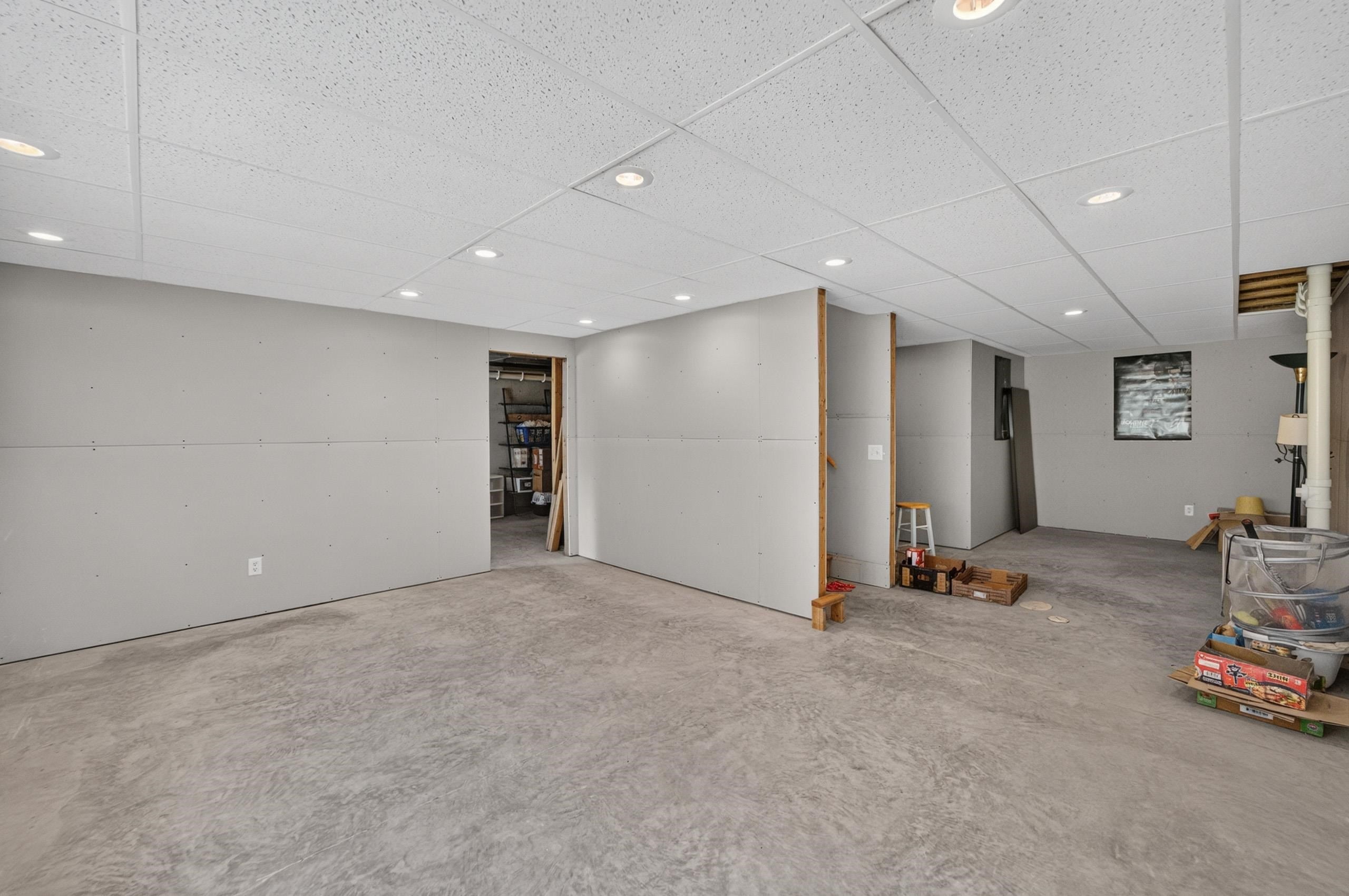 1305 Dewberry Drive