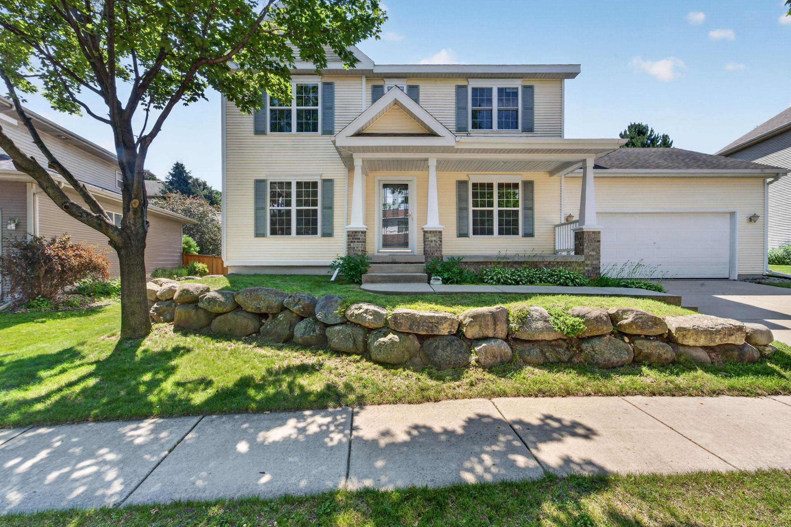 1305 Dewberry Drive