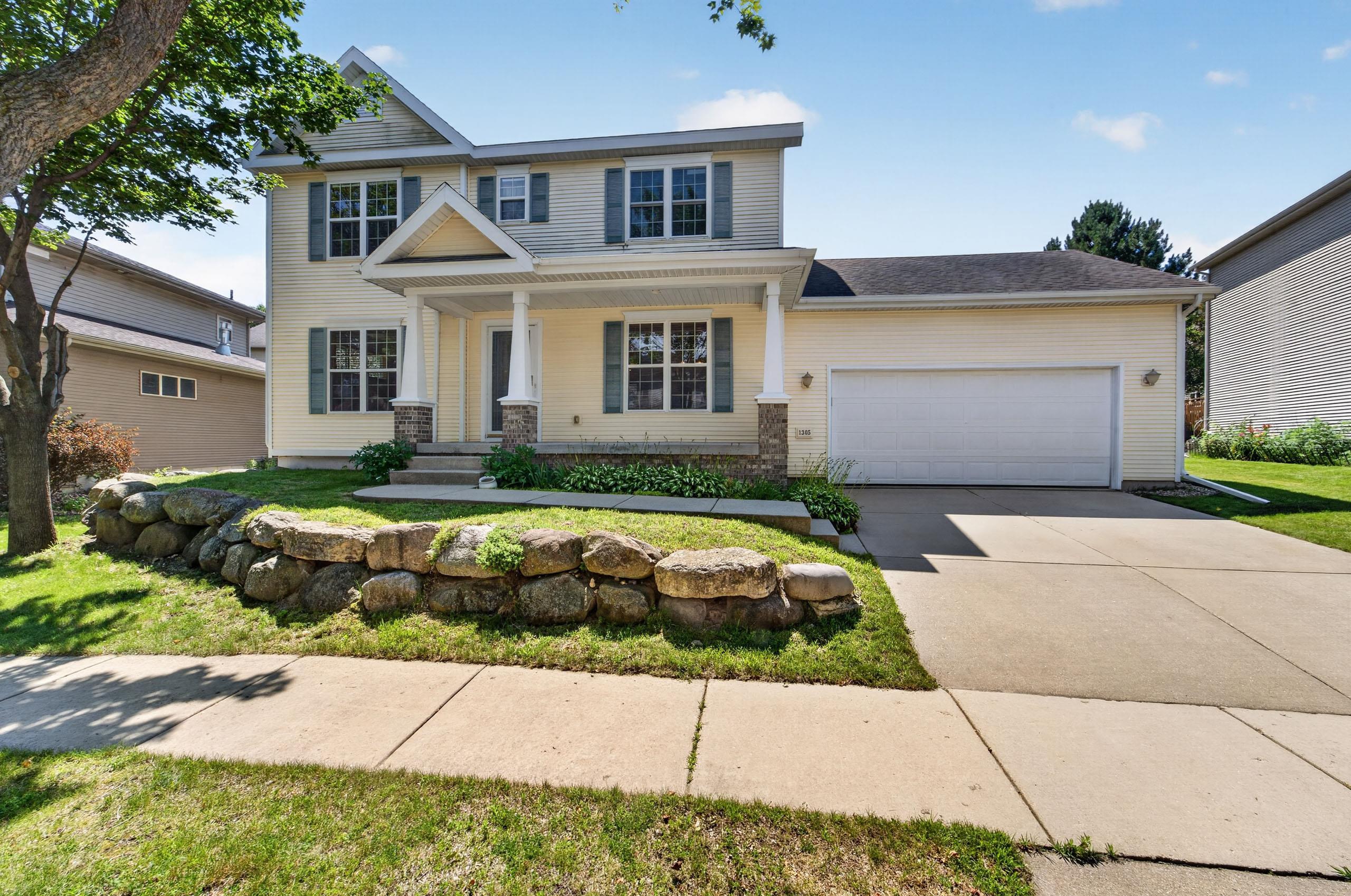 1305 Dewberry Drive