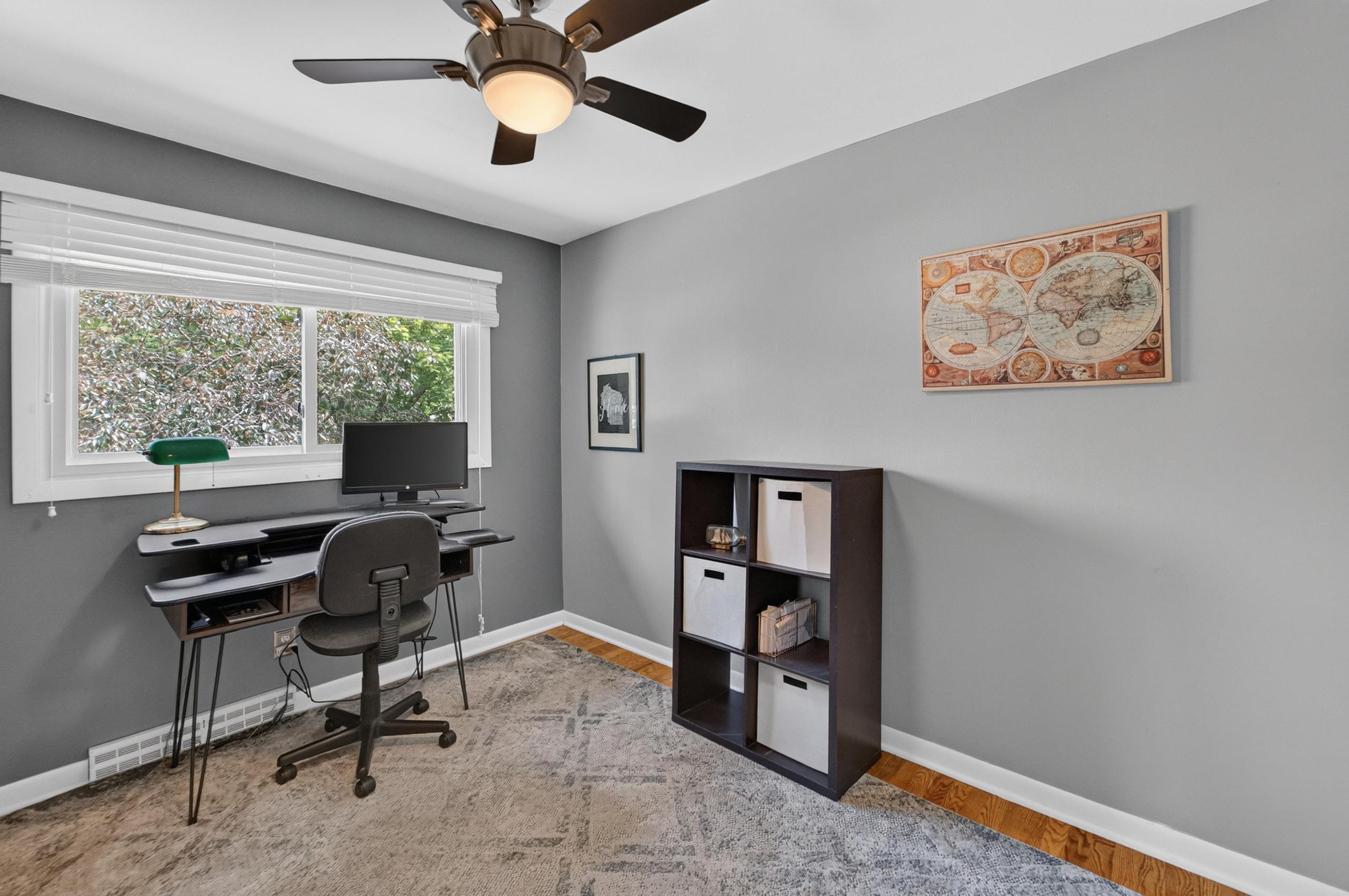 1221 Debra Lane