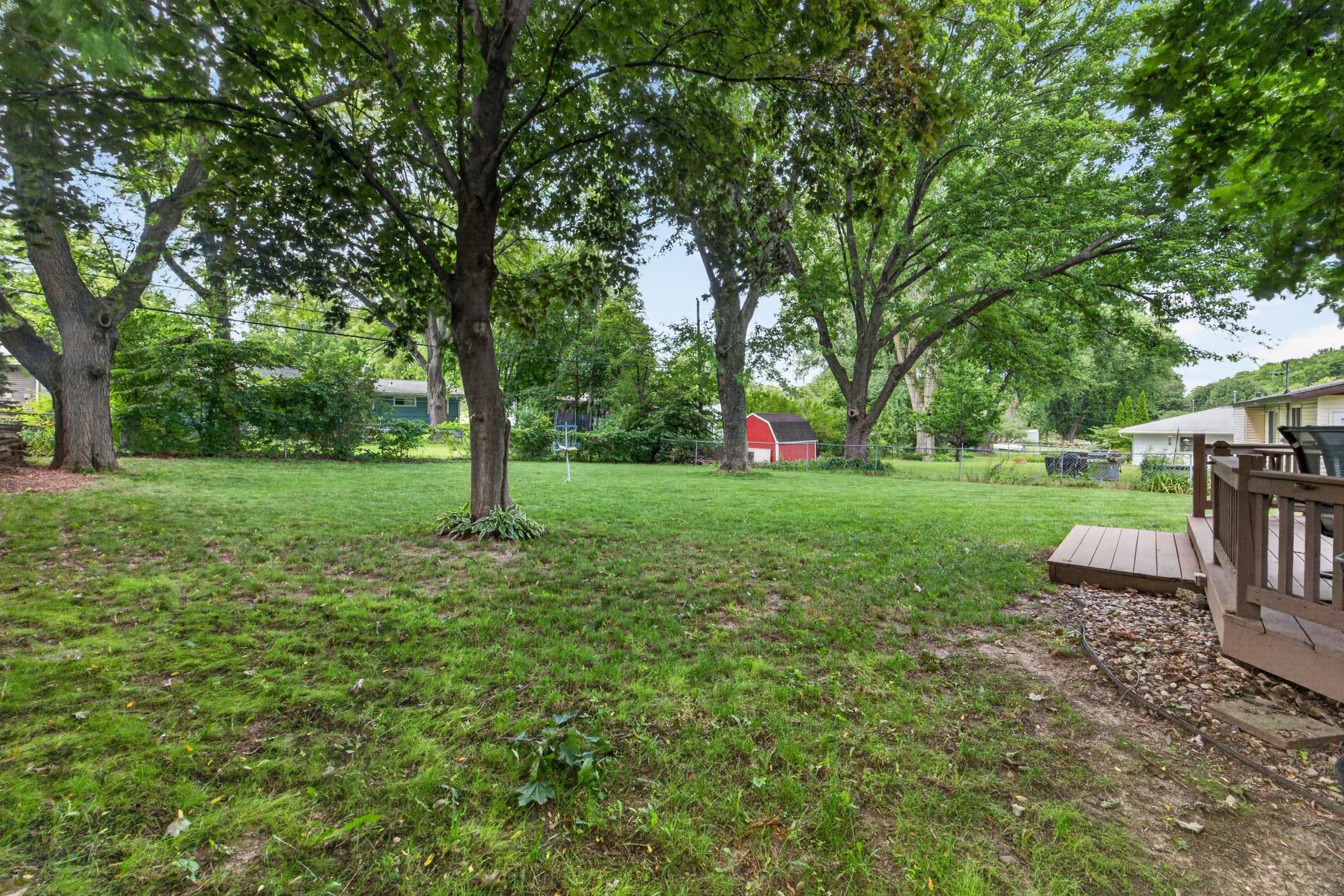 1221 Debra Lane