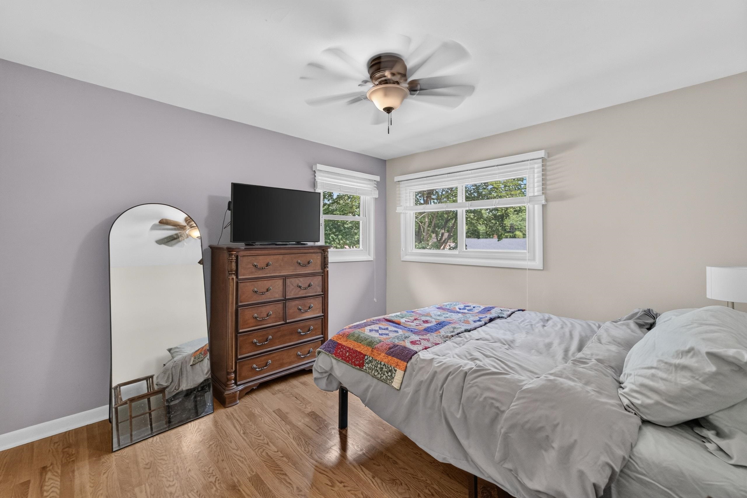 1221 Debra Lane