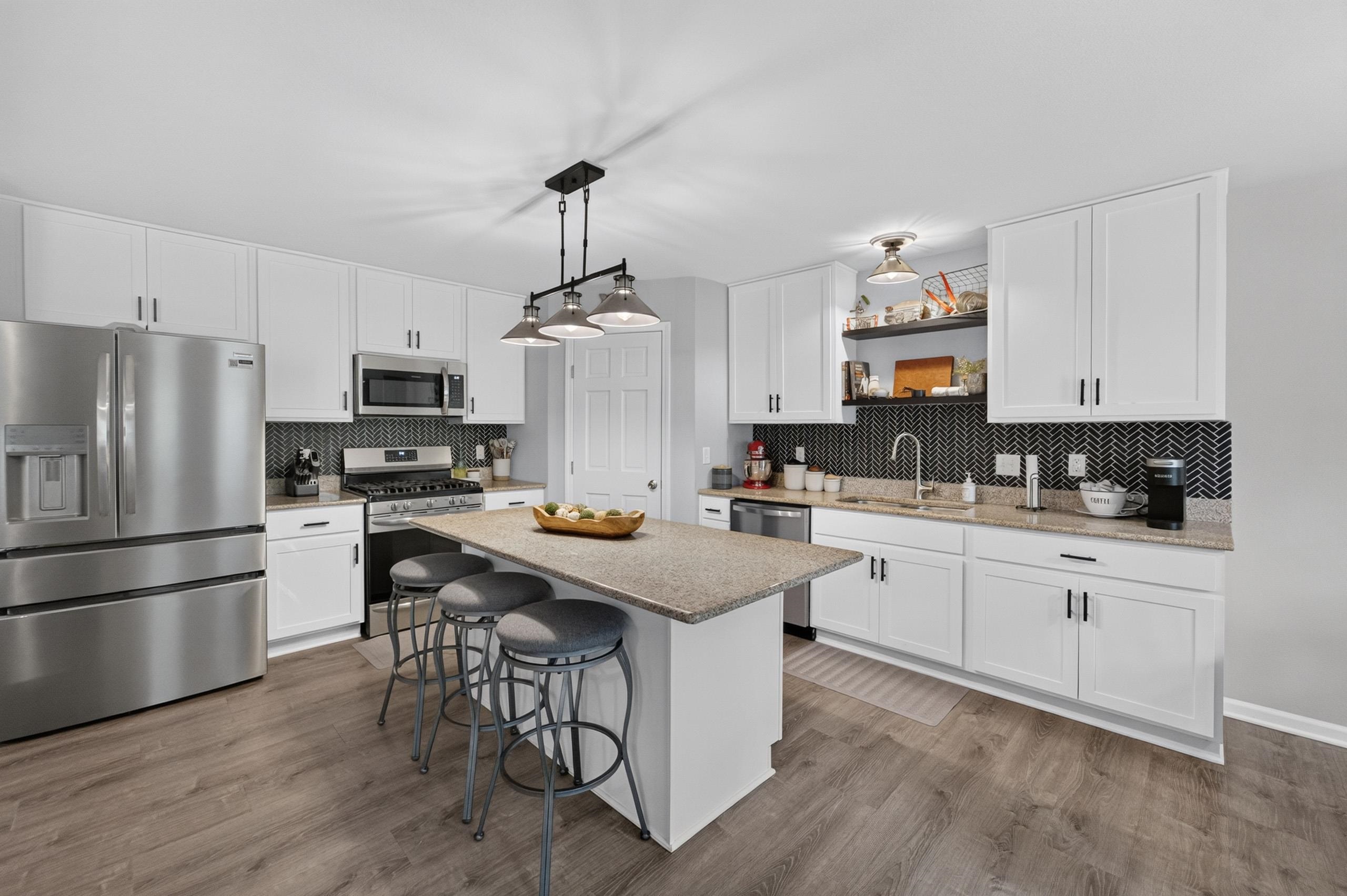 3305 Emerald Drive
