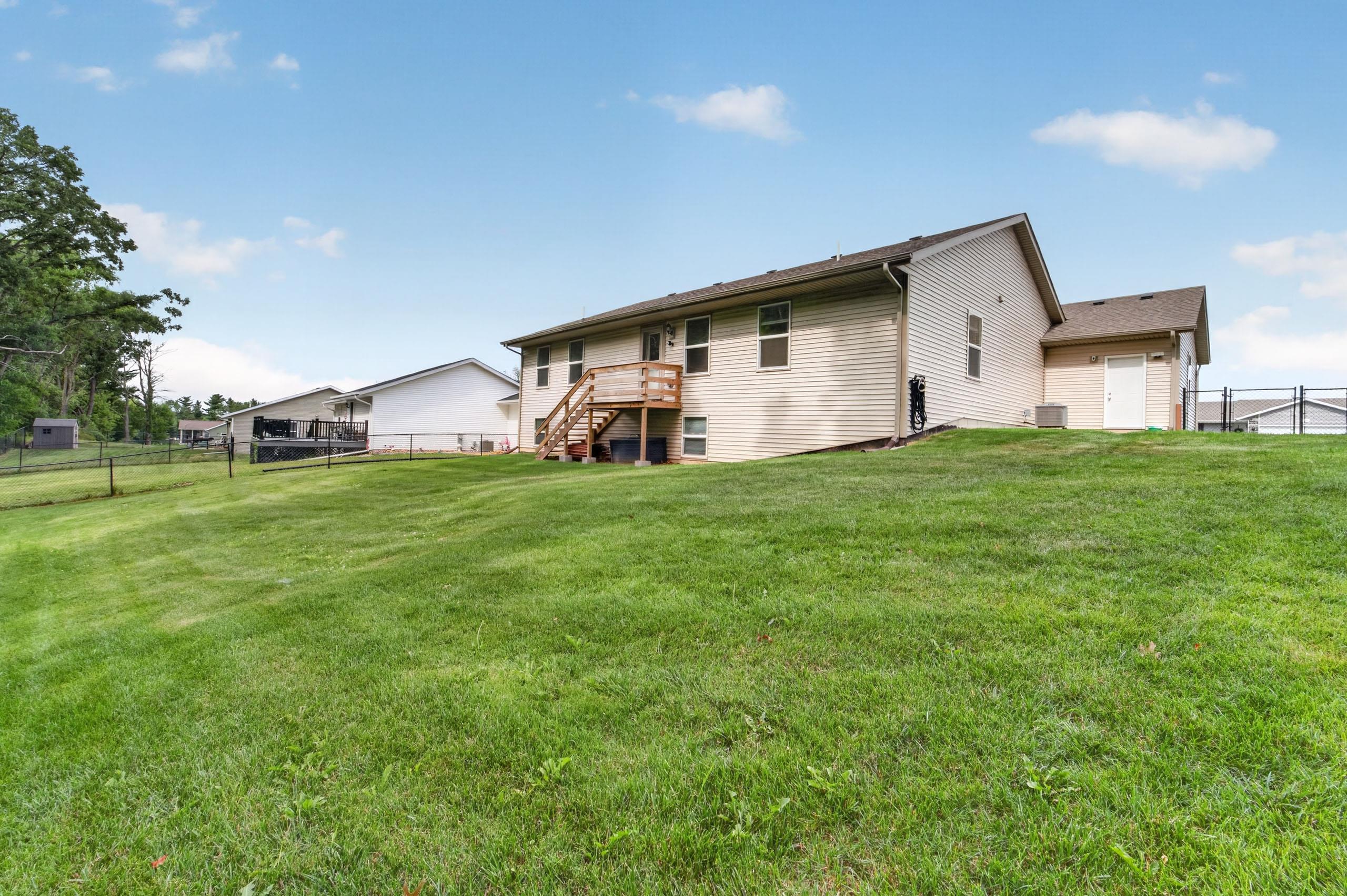 3305 Emerald Drive