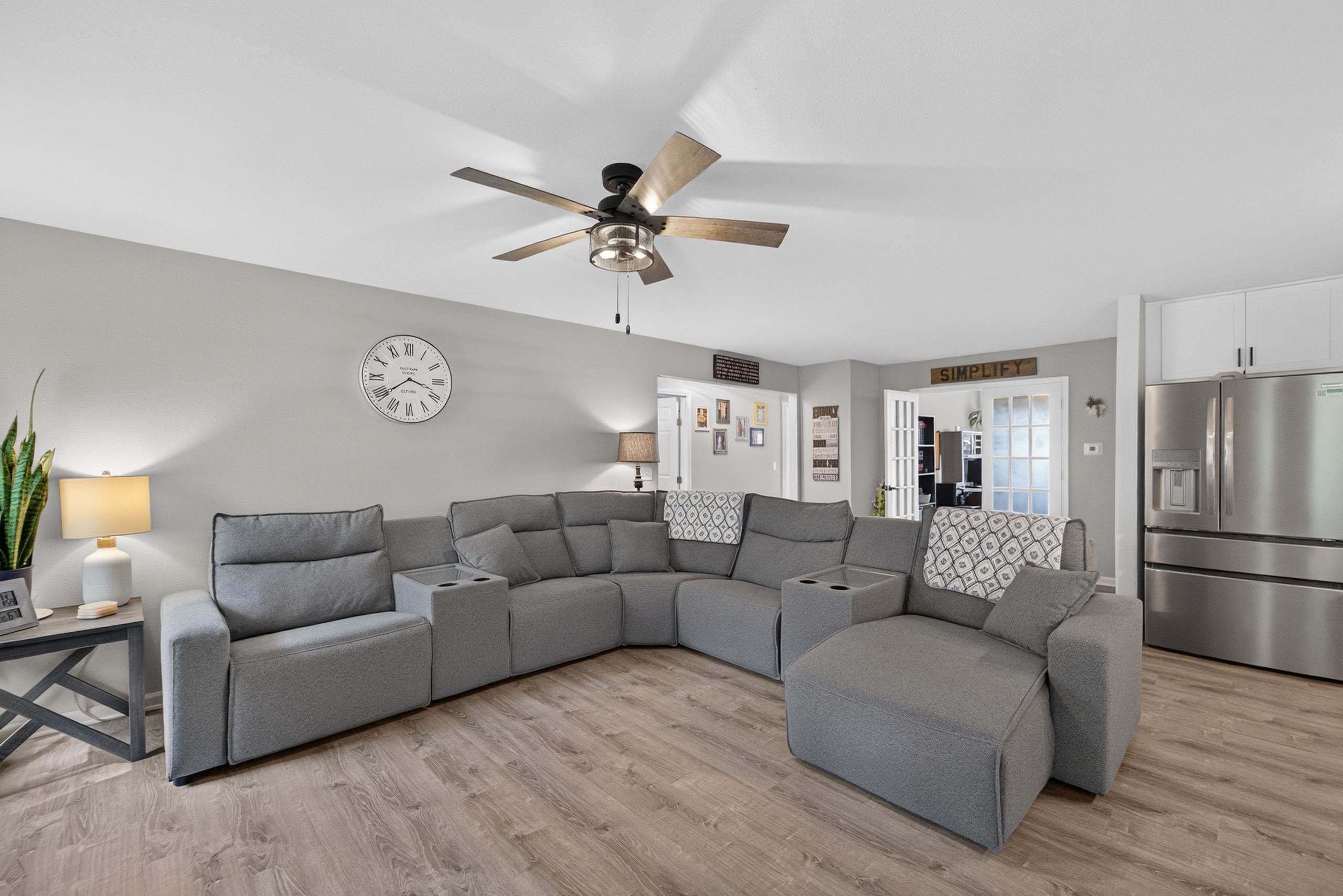 3305 Emerald Drive