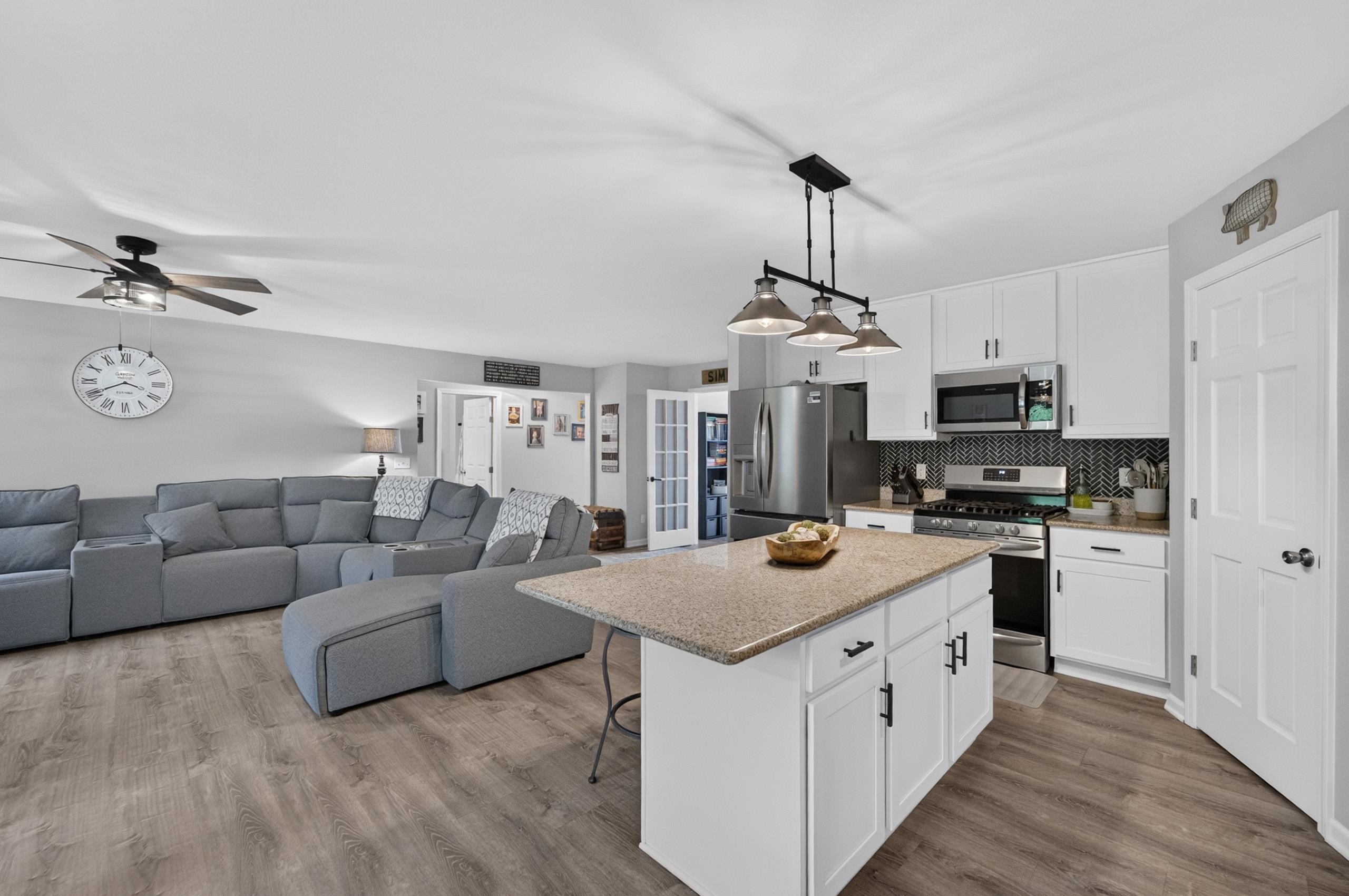 3305 Emerald Drive